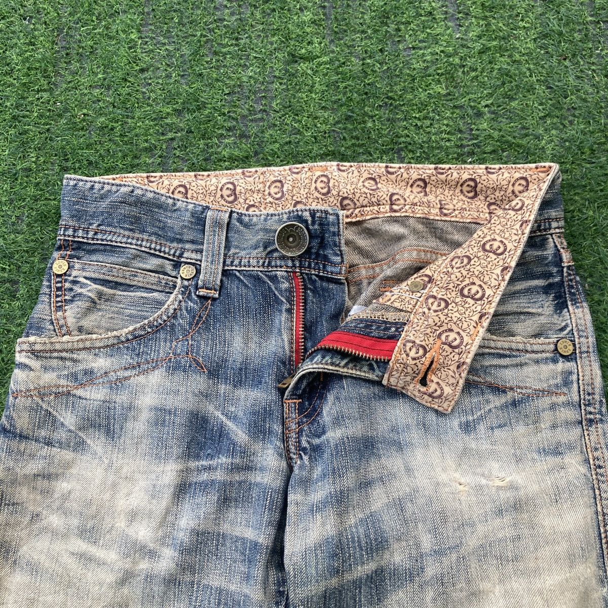 Edwin DISTRESSED EDWIN 503 FLARED JEANS Size US 29 - 7 Thumbnail