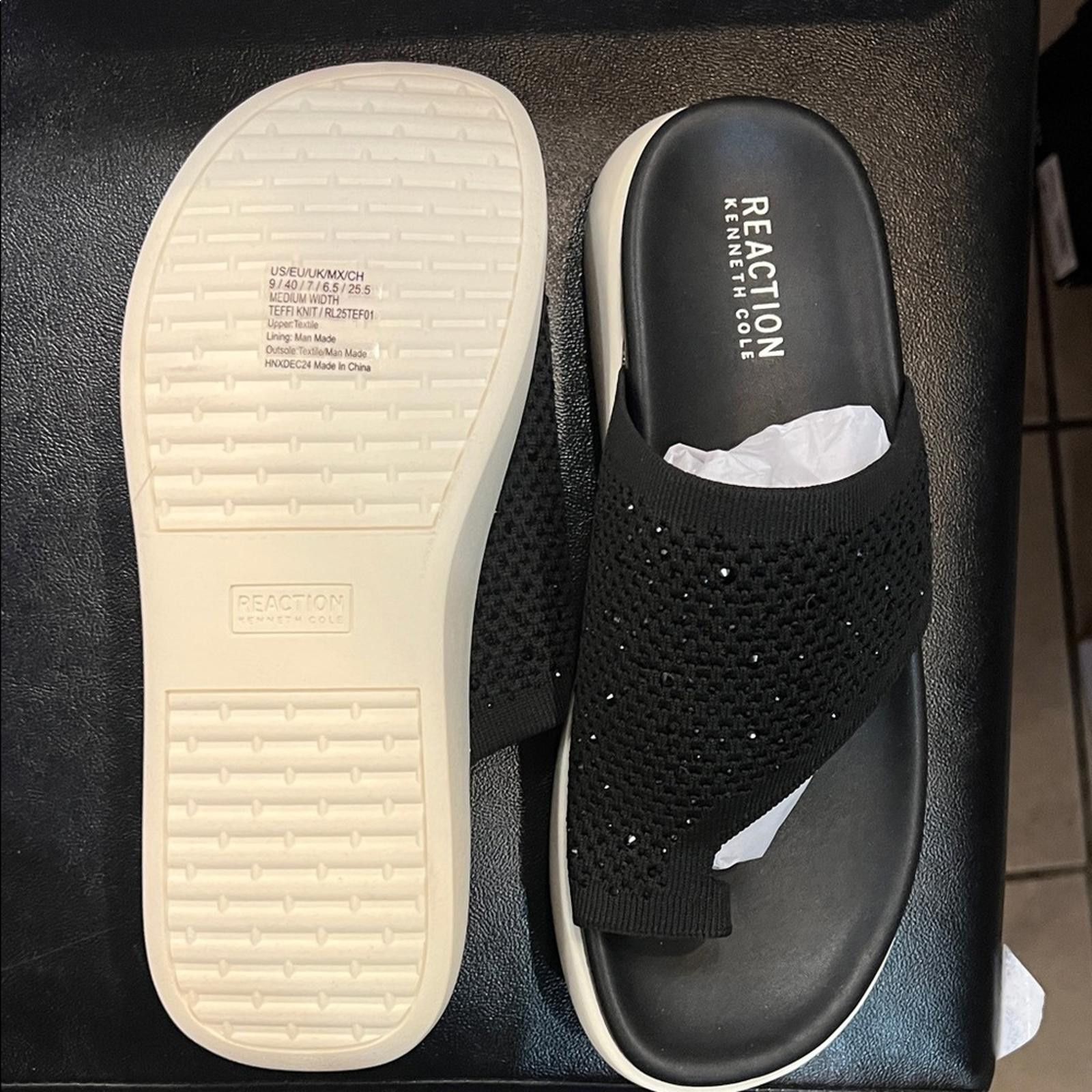 Other Kenneth Cole Reaction Black Perforated Slides Size US 9 / IT 39 - 3 Thumbnail