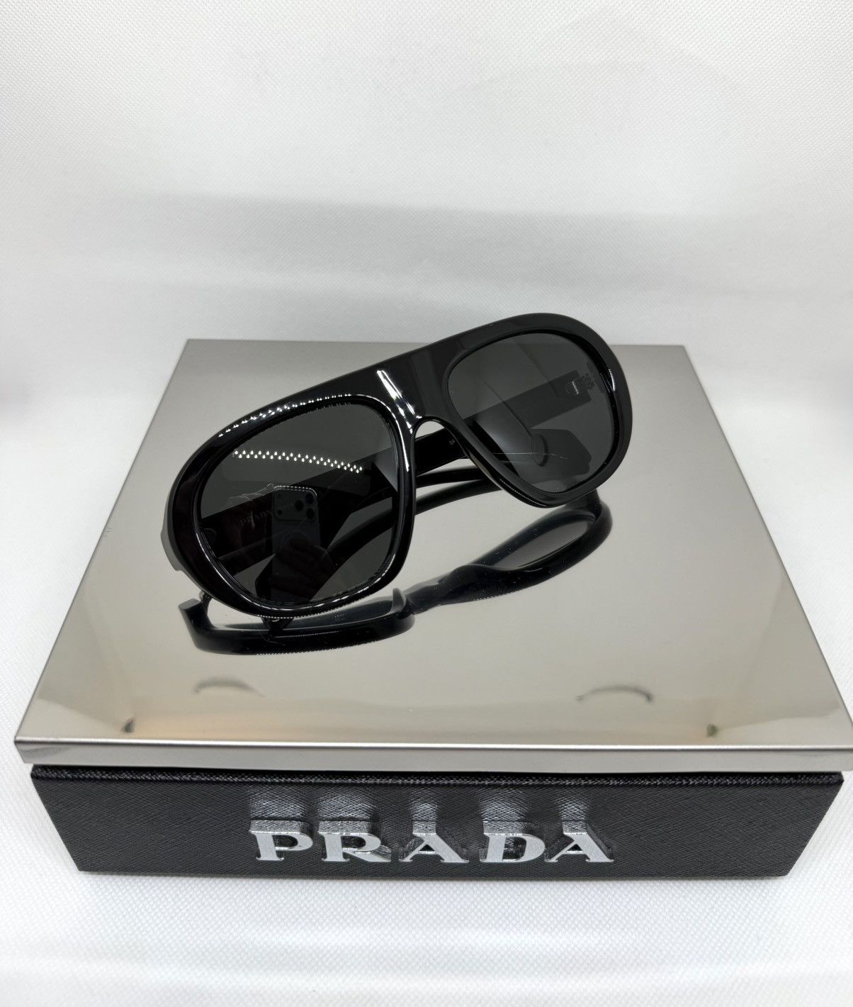 Prada NEW Prada Symbole sunglasses PR C05S 16K08Z Size ONE SIZE - 3 Thumbnail
