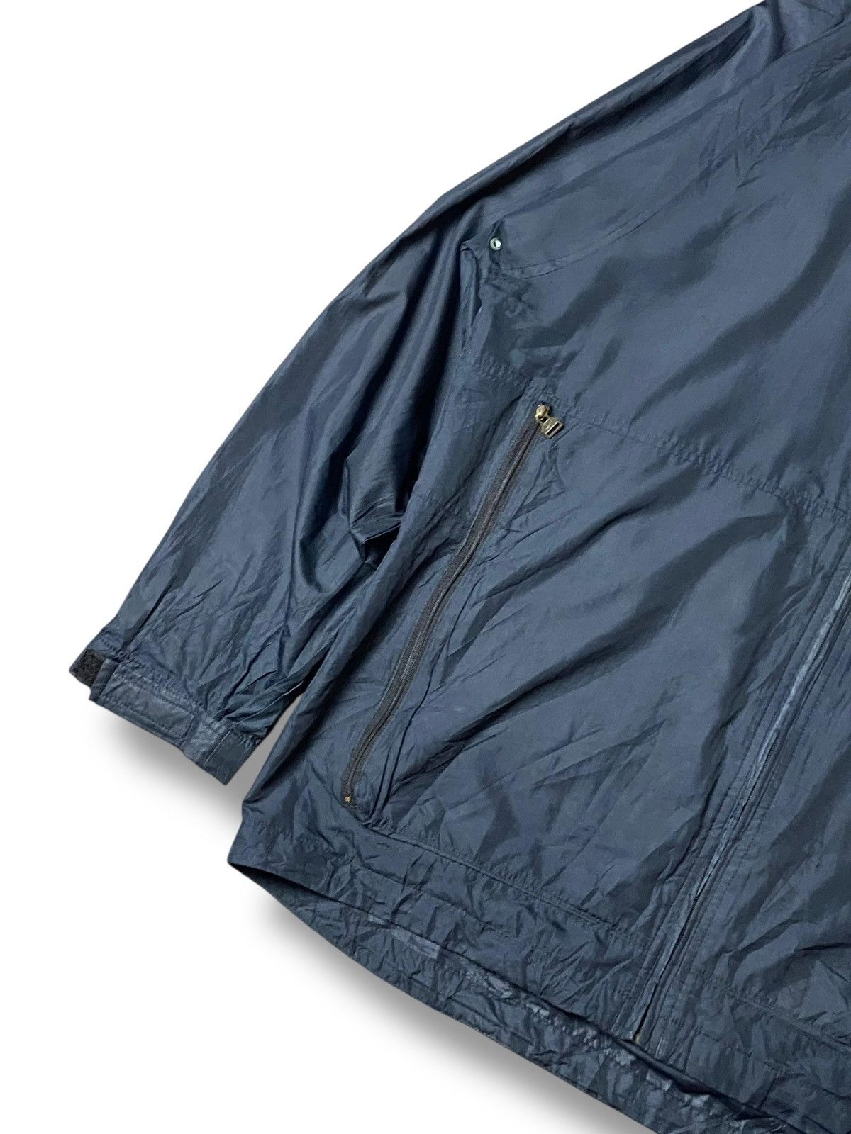 Nike × Vintage NIKE APS Men’s Nylon Lightweight Windbreaker (121) Size US M / EU 48-50 / 2 - 6 Thumbnail