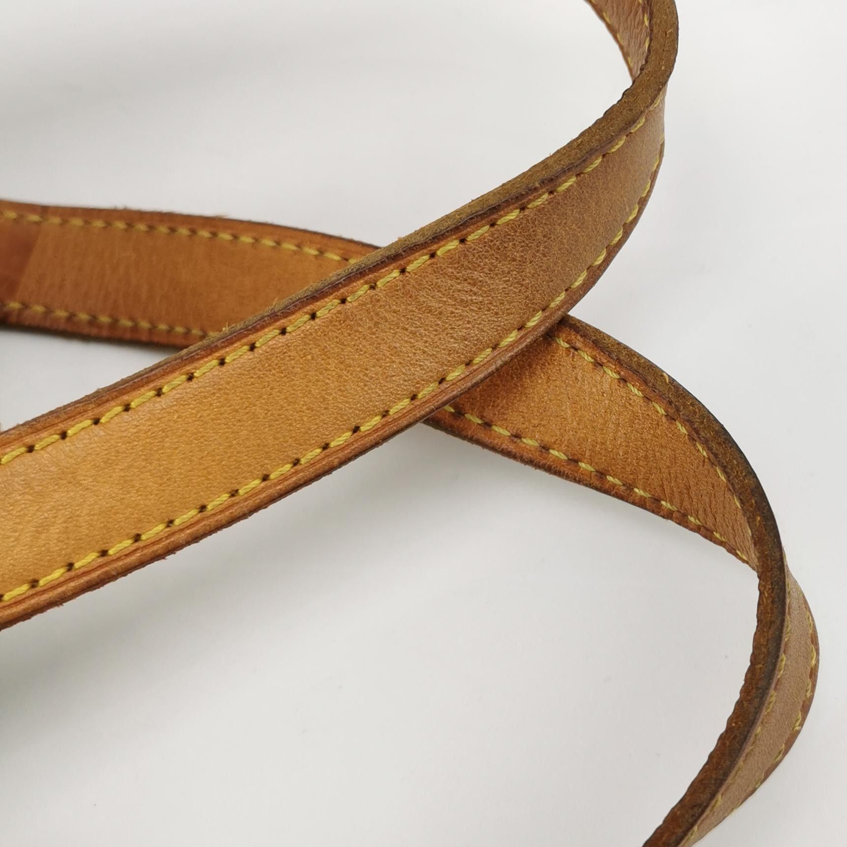 Louis Vuitton Louis Vuitton (LV) Excursion Small Vegetable Tanned Leather Size ONE SIZE - 8 Thumbnail