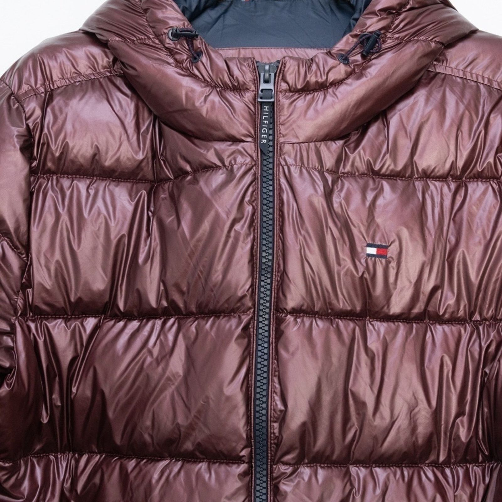 Tommy Hilfiger Tommy Hilfiger. Mens Pearlized Hooded Puffer Jacket. Size US XL / EU 56 / 4 - 4 Thumbnail