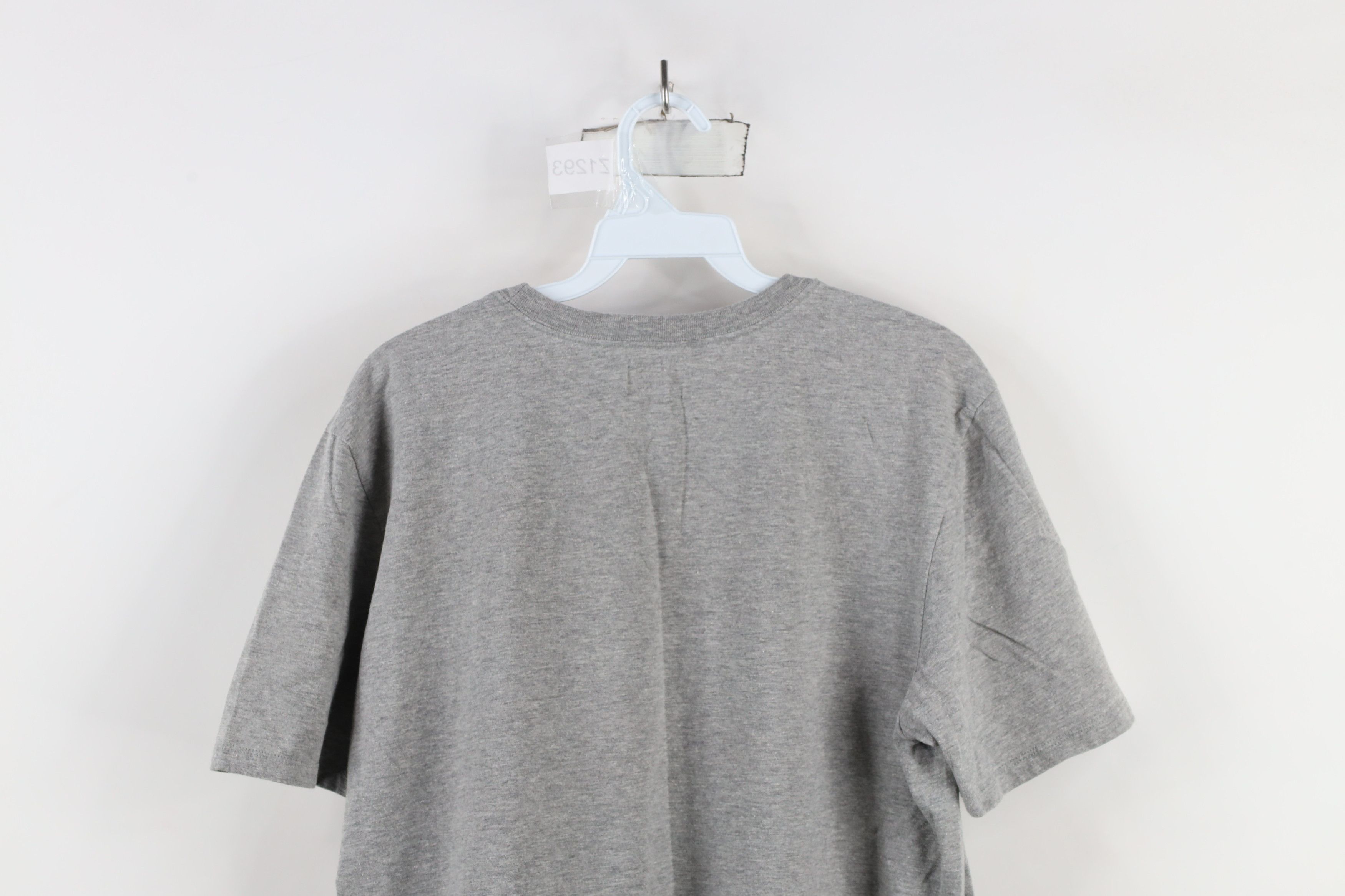 Nike × Vintage Nike Issued University of Michigan Wrestling T-Shirt Gray Size US L / EU 52-54 / 3 - 8 Thumbnail