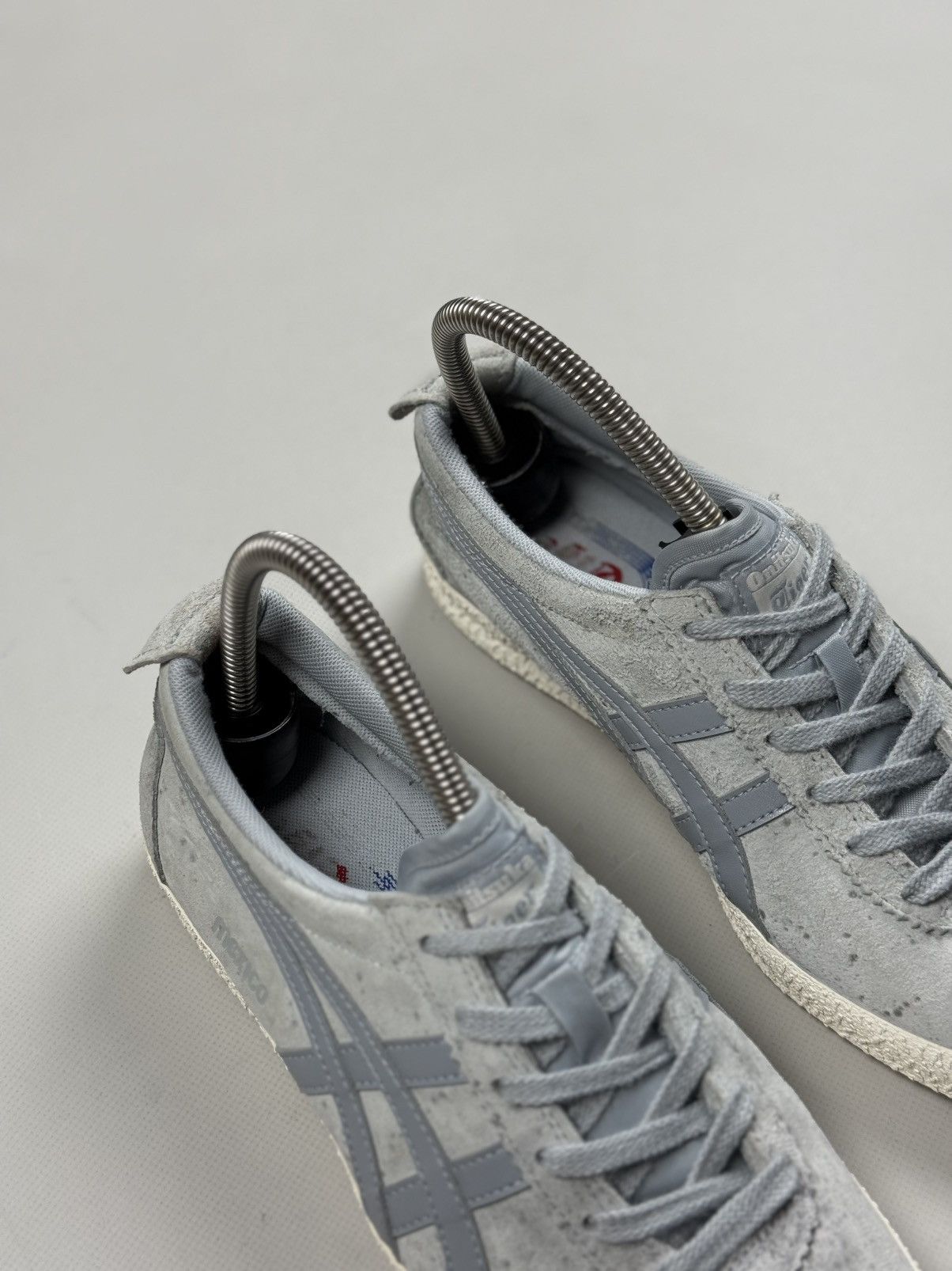 Asics ASICS Onitsuka Tiger Tokyo Low Top Lace Up Sneakers Shoes Size US 9 / IT 39 - 3 Thumbnail