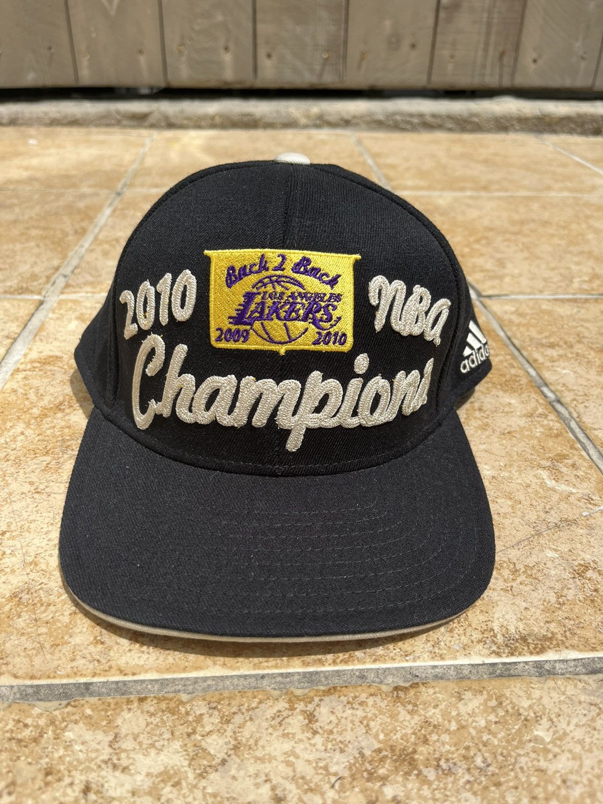 Adidas NBA newest LA Lakers 2010 Back2back Championship Hat Gold