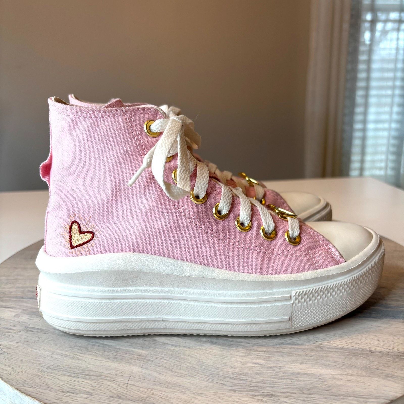 Converse Converse Chuck Taylor Platform Move Pink Heart Sneakers 5.5 Size US 5.5 / IT 35.5 - 3 Thumbnail