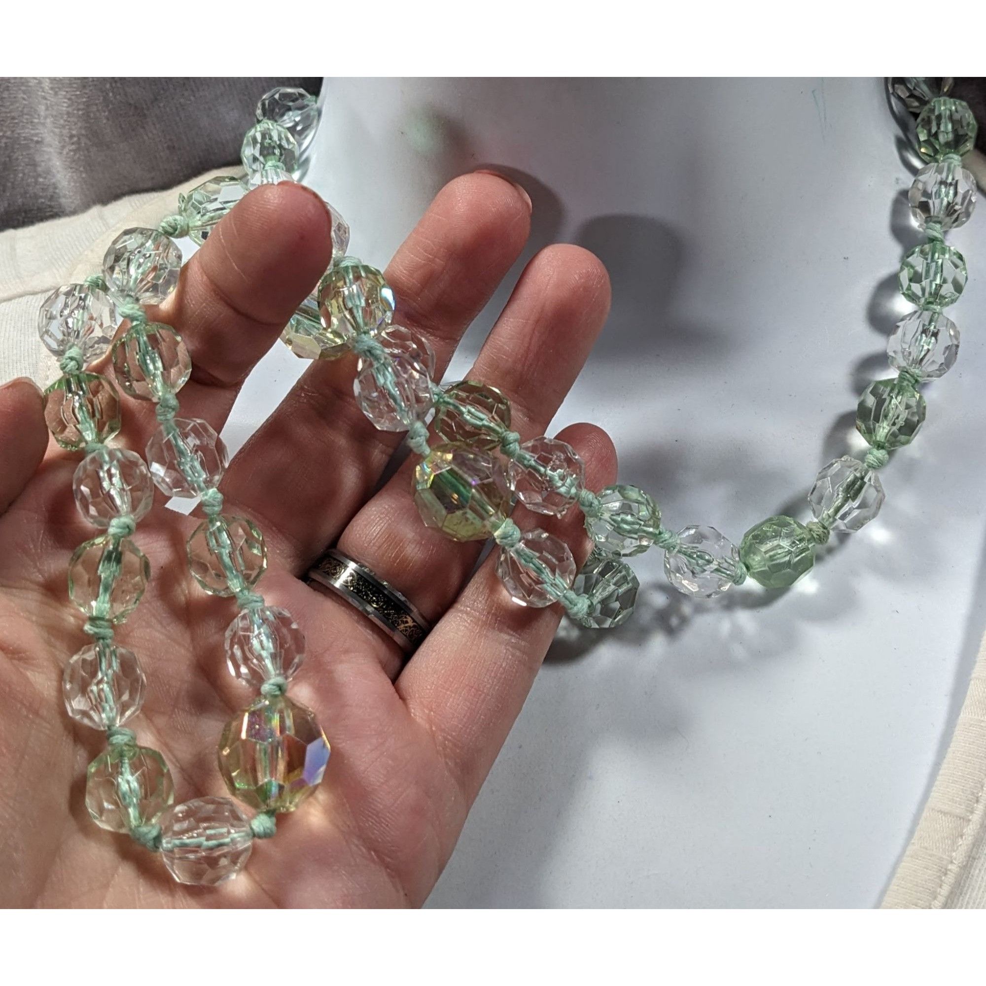 Other Vintage Glam Translucent Mint Green Beaded Necklace Size ONE SIZE - 2 Thumbnail