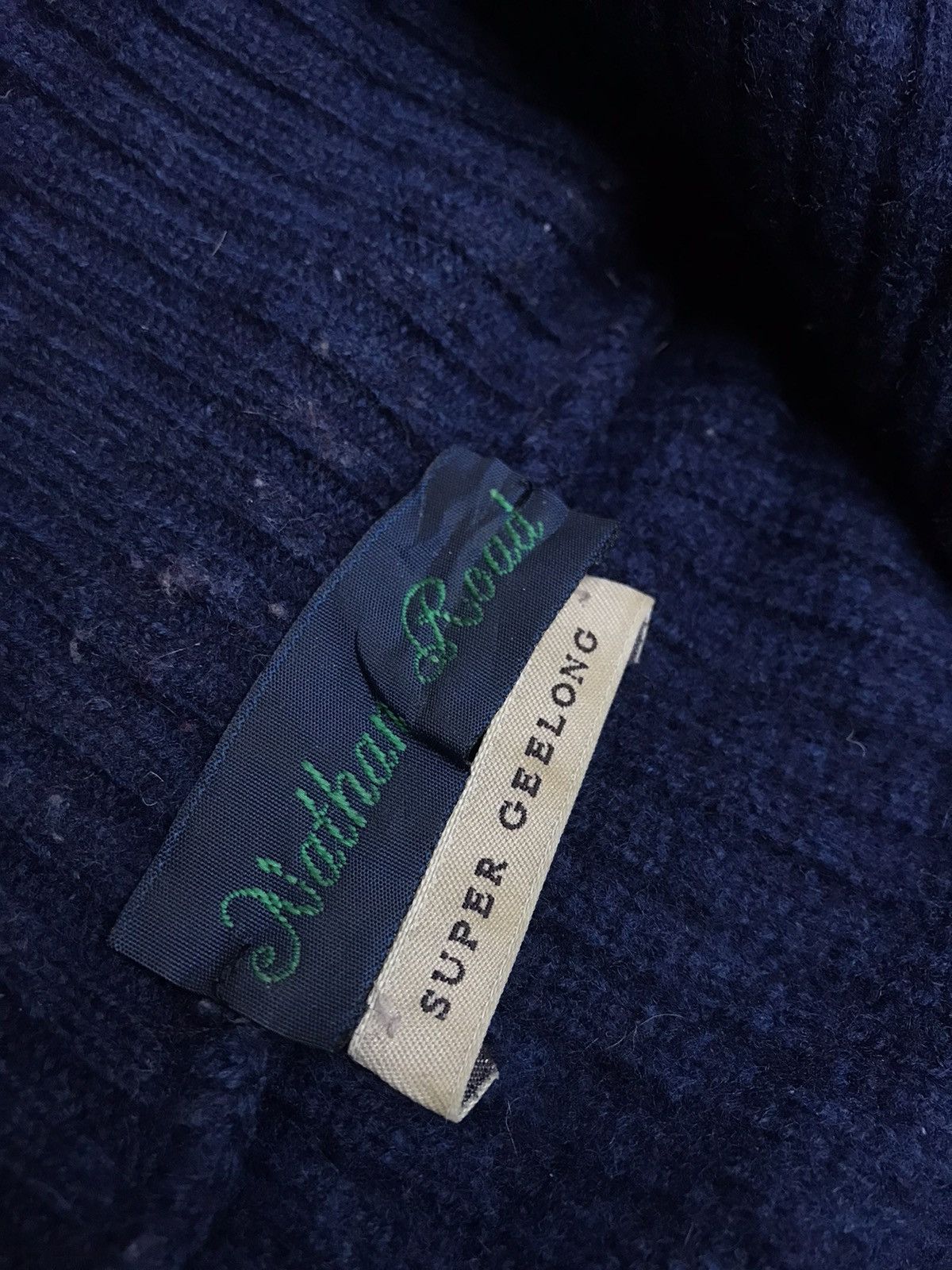Other PURE SUPER GEELONG QUARTER ZIP, ribbed raglan sleeve jumper Size US XL / EU 56 / 4 - 9 Thumbnail