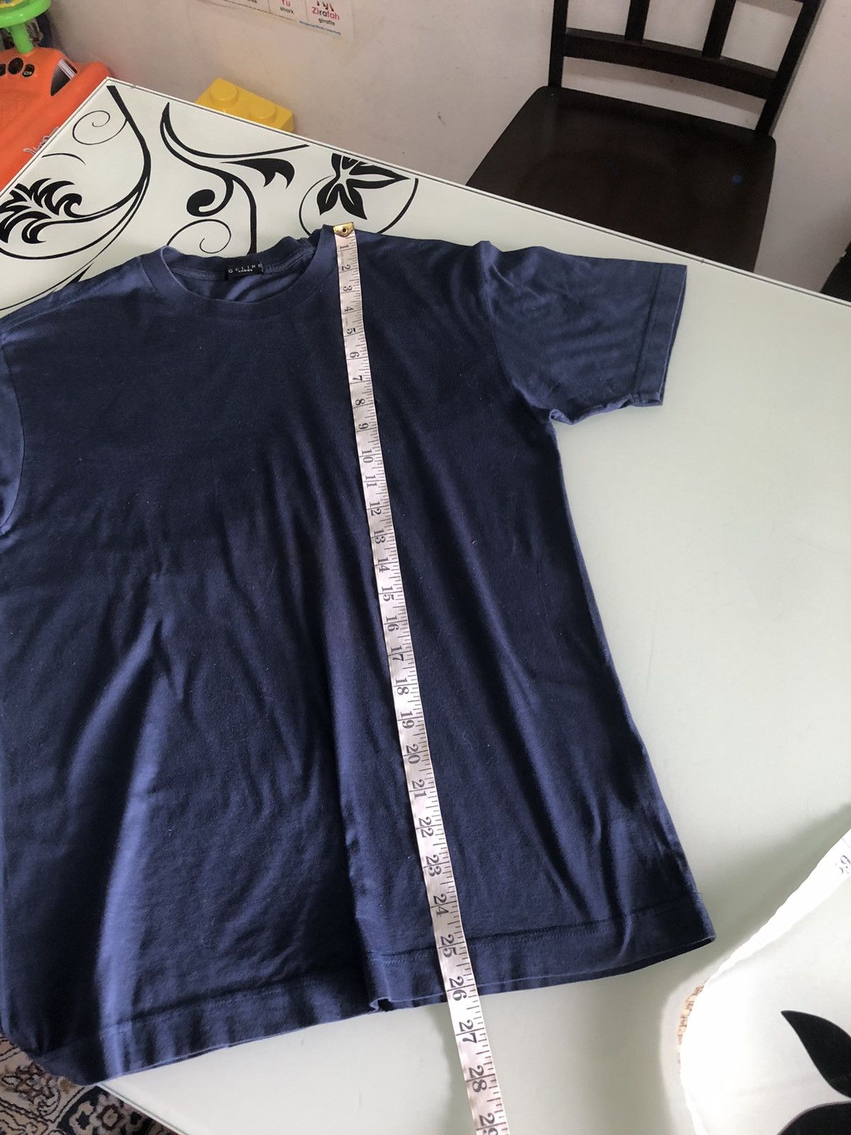 Celine Vintage 90s Celine Small Embroidery Logo Tshirt Size US M / EU 48-50 / 2 - 20 Thumbnail