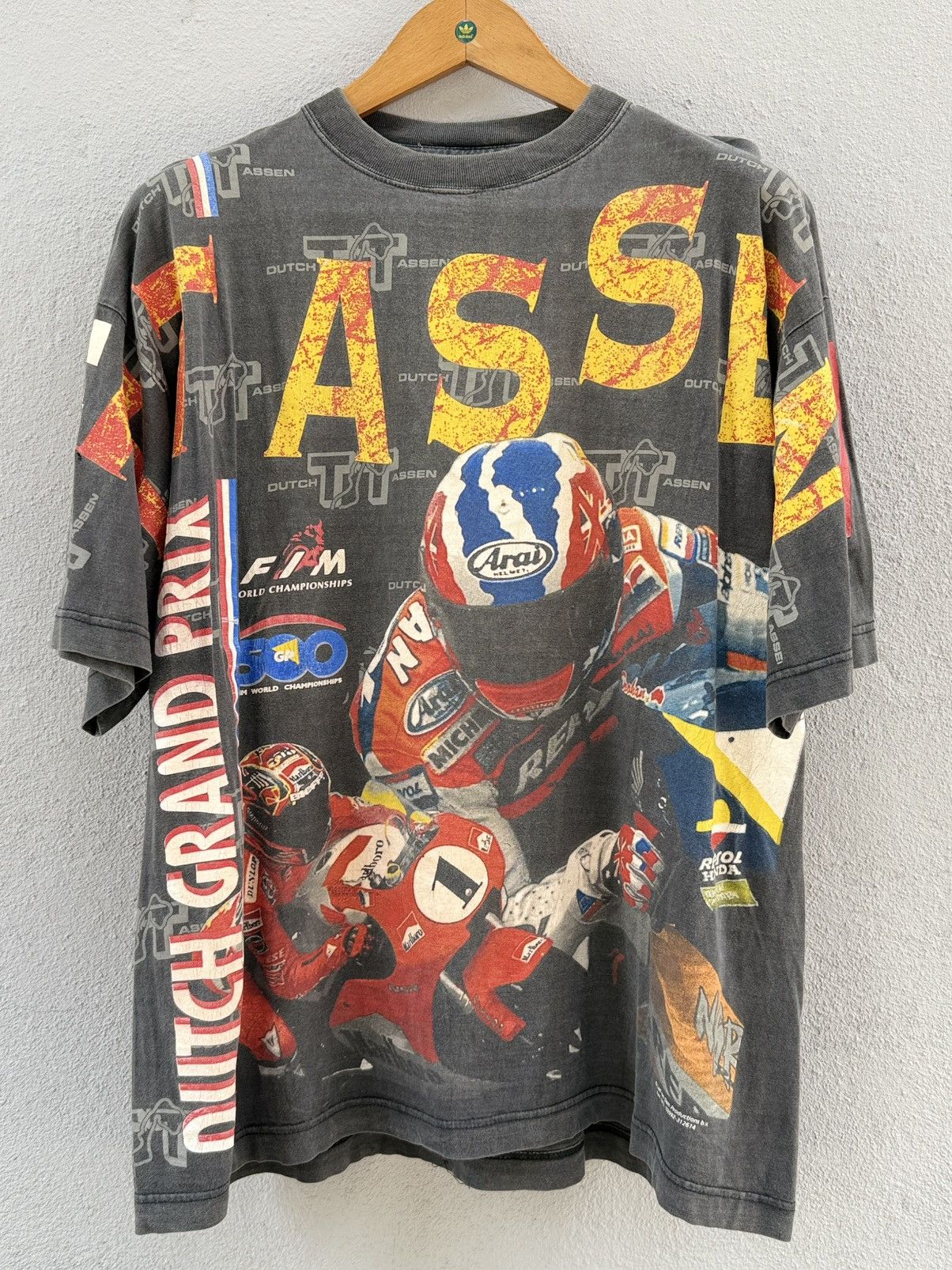 Marlboro Thrashed Vintage 90s Ovp TT Assen World Champion Rossi Arai Size US XL / EU 56 / 4 - 1 Thumbnail