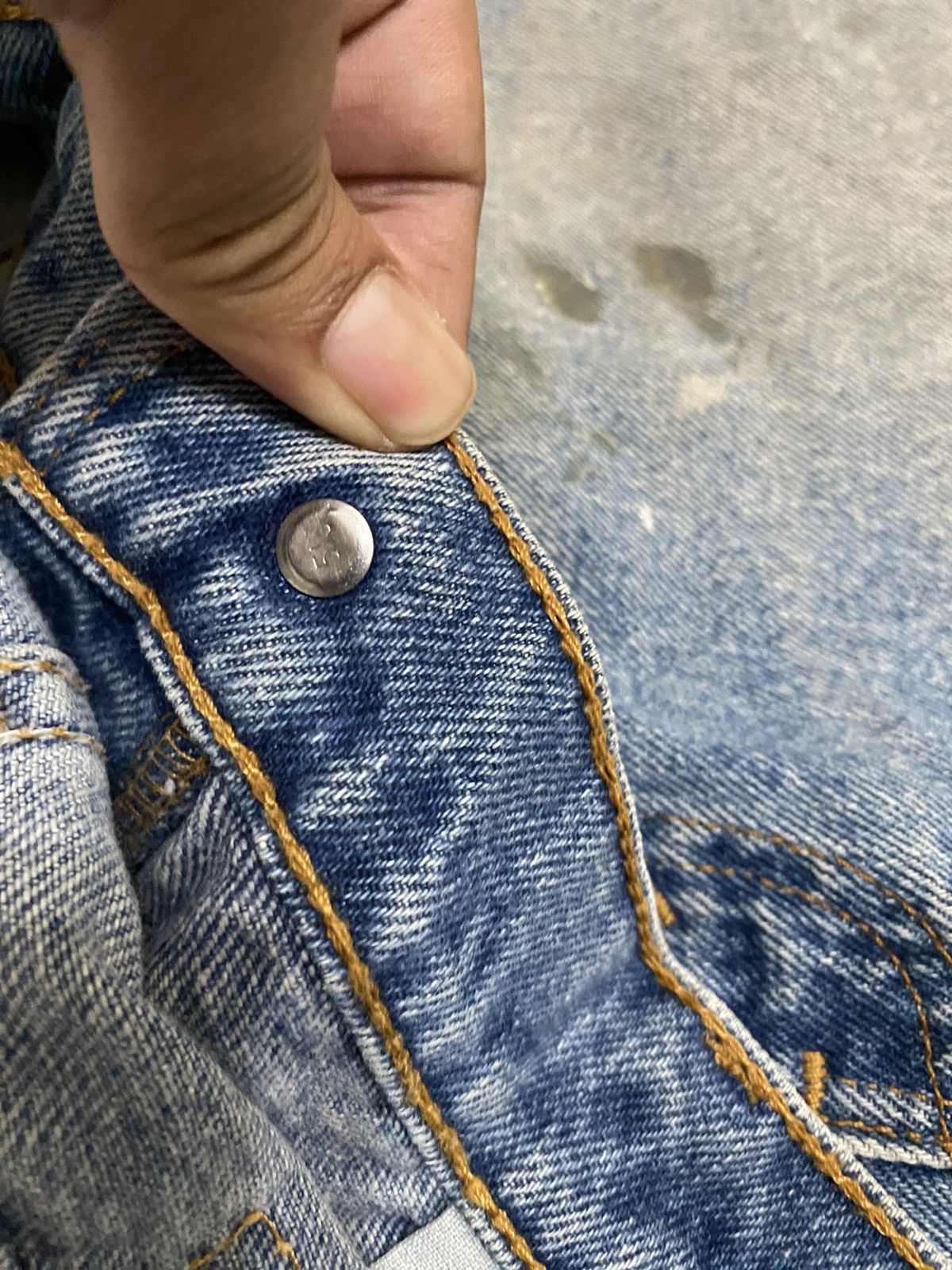 Levi's × Vintage Vintage 90s levis 505 regular fit straight leg distressed Size US 36 / EU 52 - 10 Thumbnail