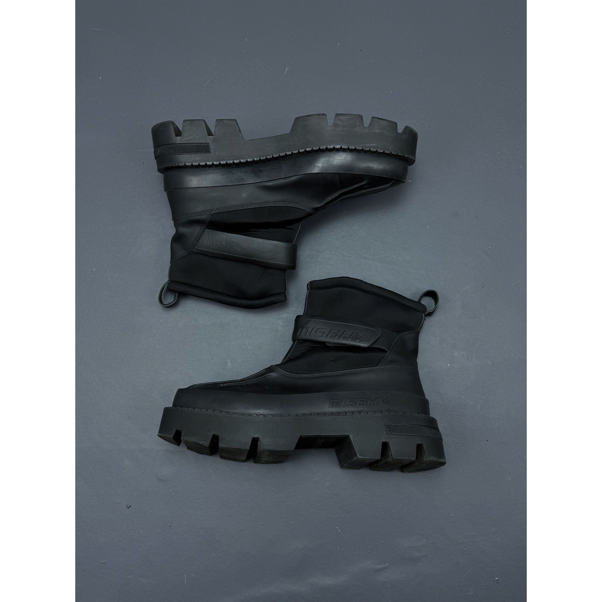 Misbhv Misbhv black rubber duck boots Size US 8 / EU 41 - 2 Thumbnail