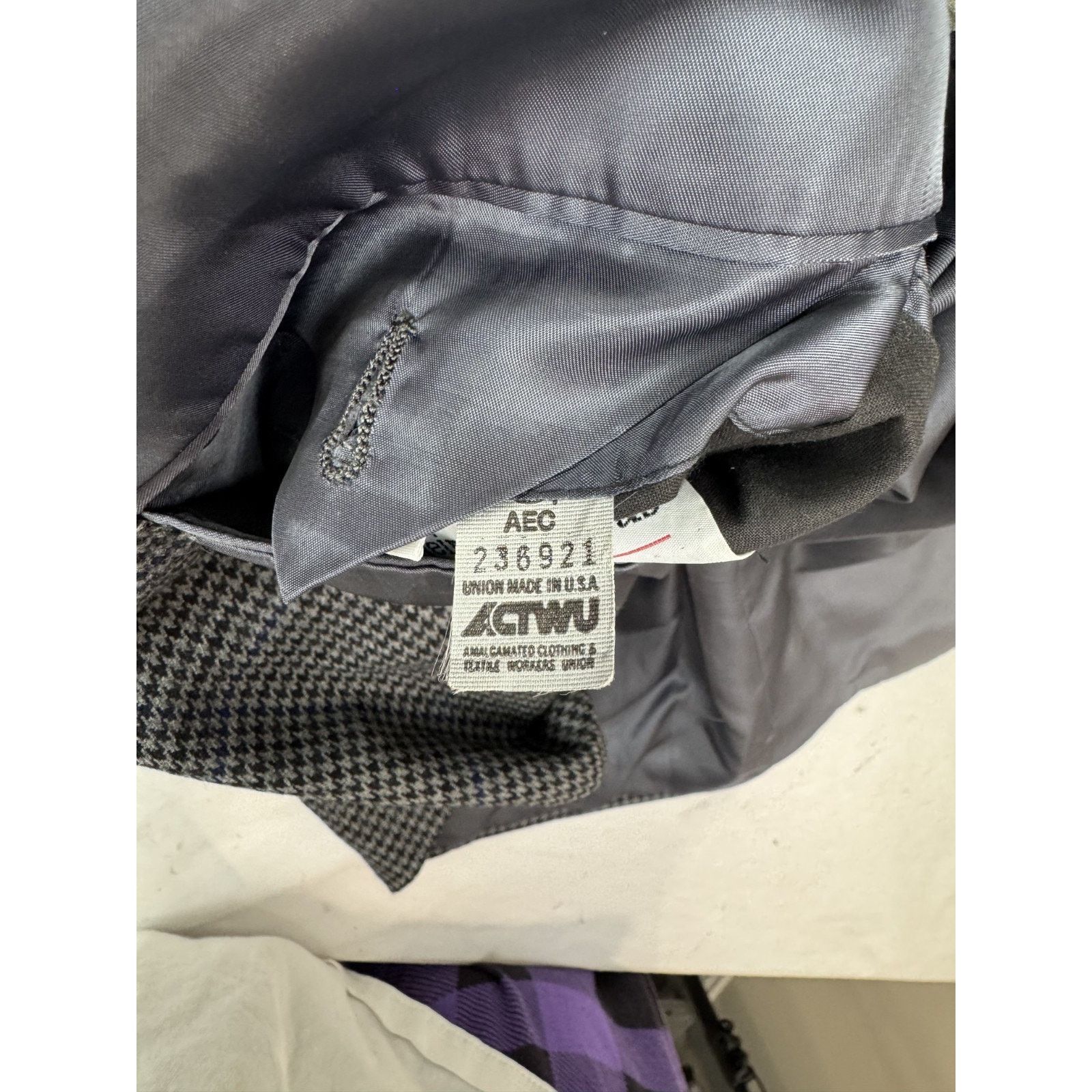 Neiman Marcus Neiman Marcus Wool Blazer Coat Houndstooth Men 42 Long Size 42L - 8 Thumbnail