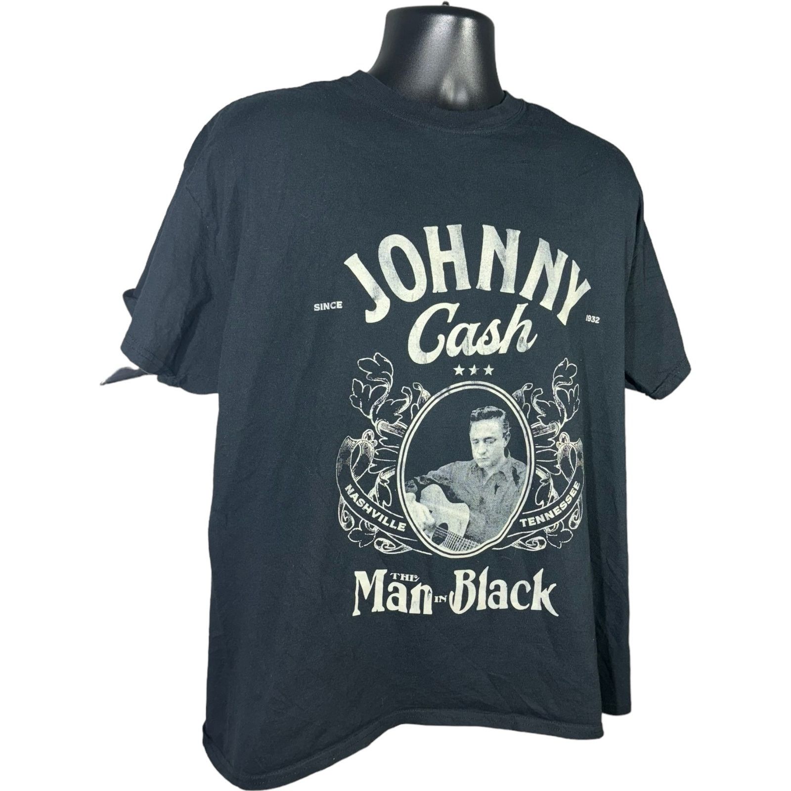 CASH CA Johnny Cash The Man In Black Tee Size US XL / EU 56 / 4 - 4 Thumbnail