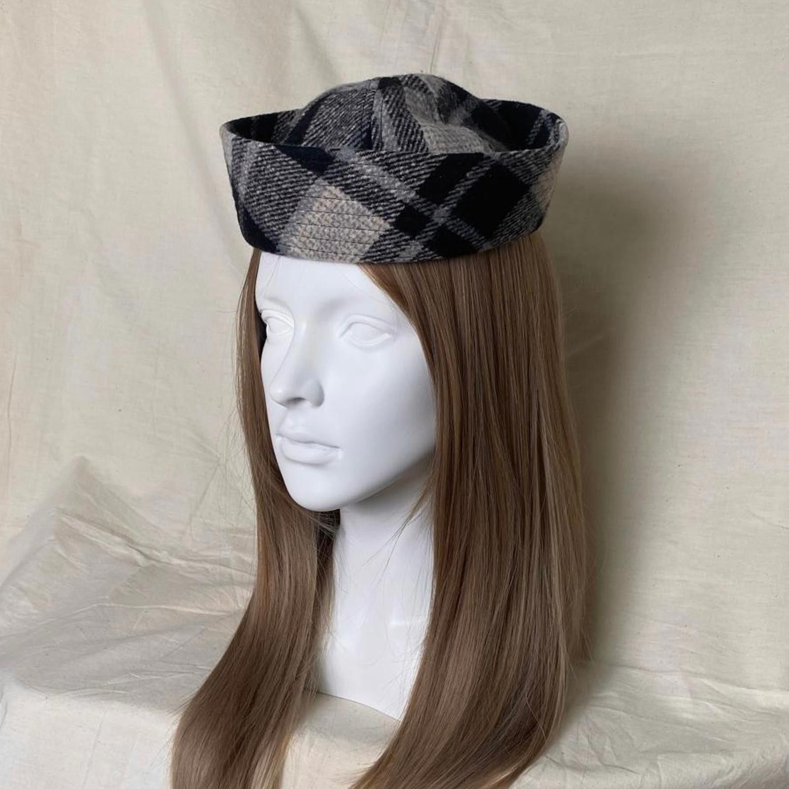 Japanese Brand Wool Blend Grey Plaid Beret Sailor Hat Y2K French Girl Size ONE SIZE - 1 Thumbnail