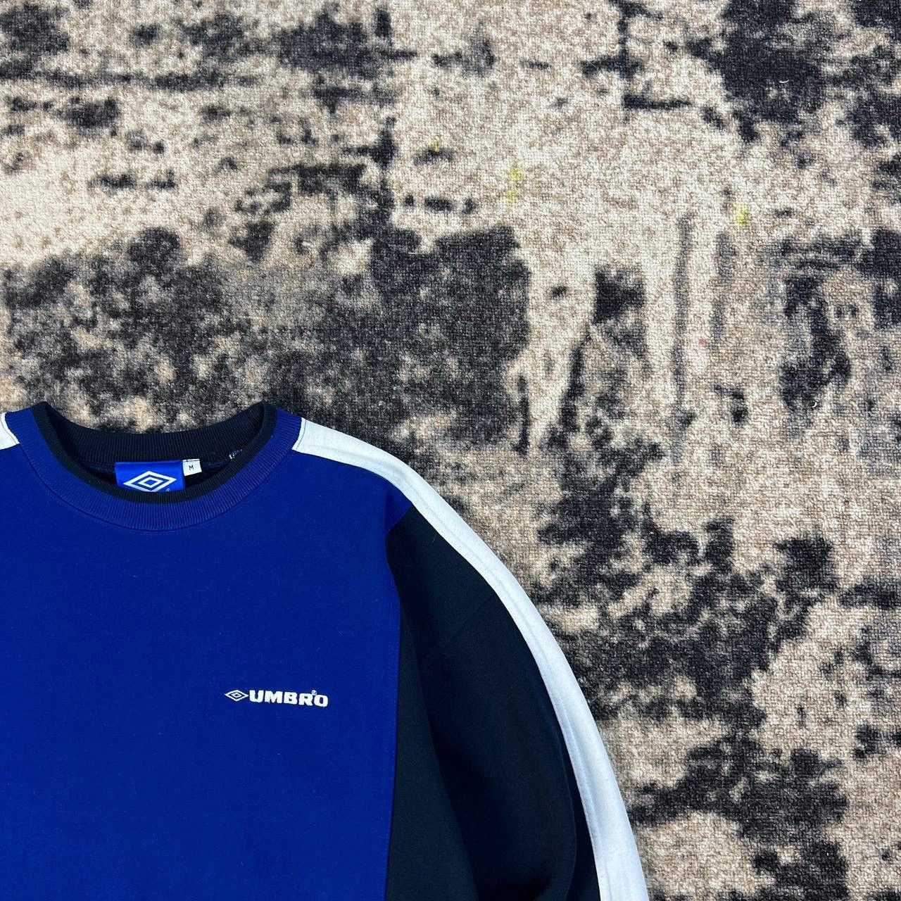 Umbro Umbro Mini Logo Vintage Y2K Boxy Fit Sweatshirt Size US M / EU 48-50 / 2 - 2 Thumbnail