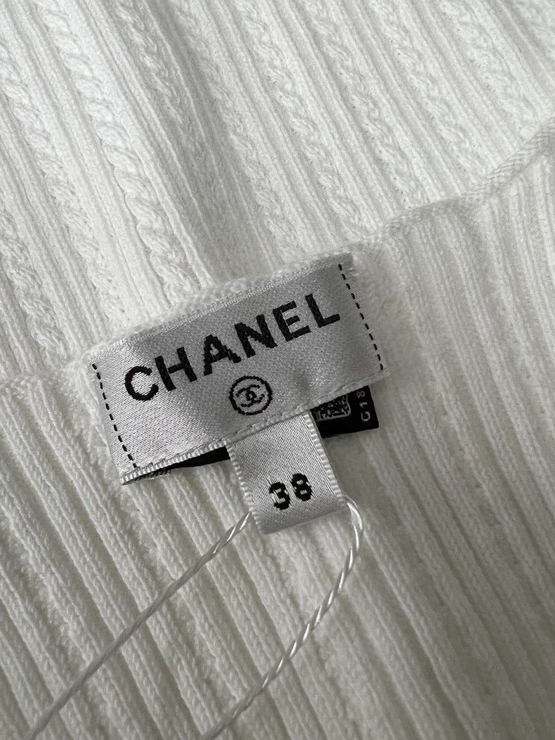 Chanel Chanel White knitted suspender vest Size XS / US 0-2 / IT 36-38 - 4 Thumbnail
