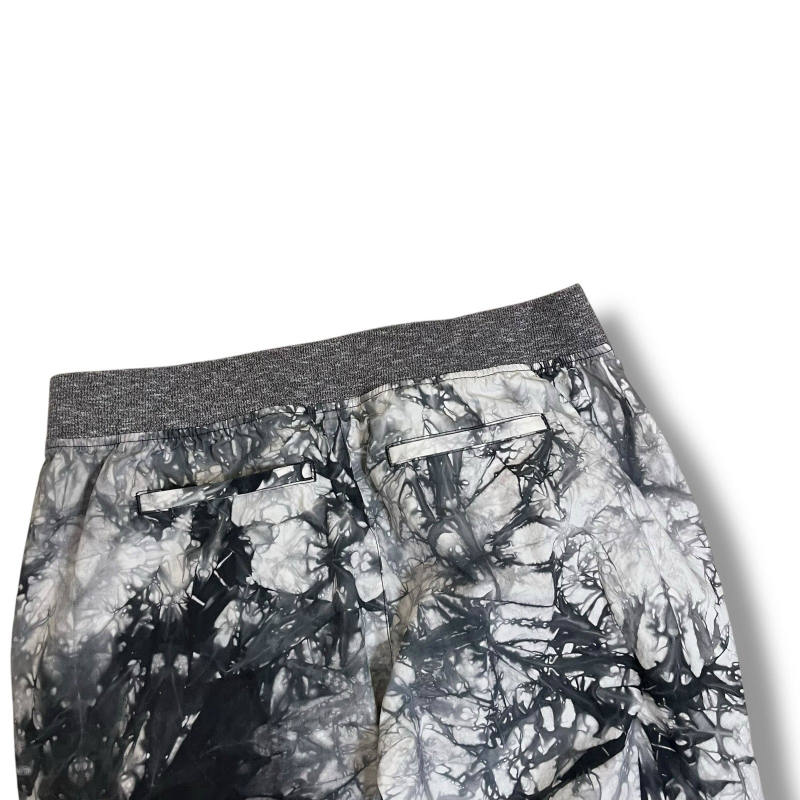 Other CAbi marbled gray and white jogger style pants womens medium Size 33" - 7 Thumbnail