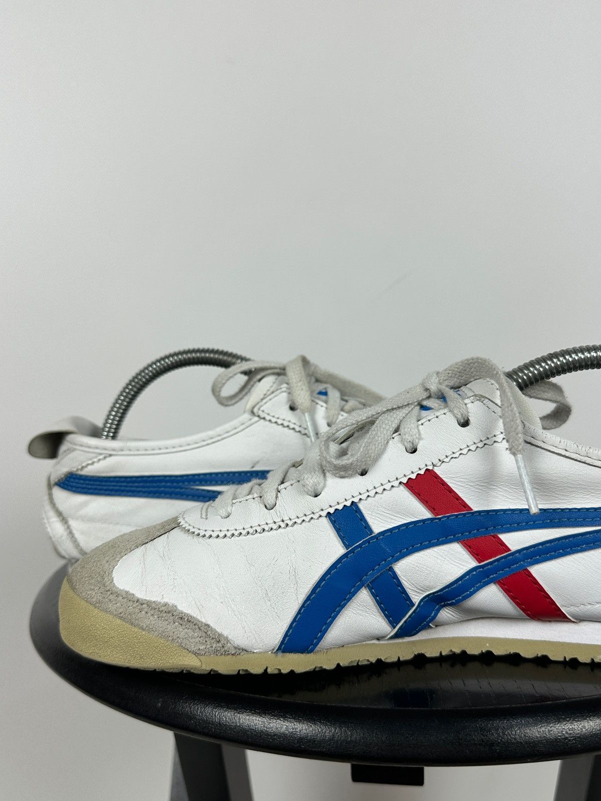 Onitsuka Tiger Vintage Onitsuka Tiger Mexico 66 Leather Sneakers Size US 7 / EU 40 - 18 Thumbnail