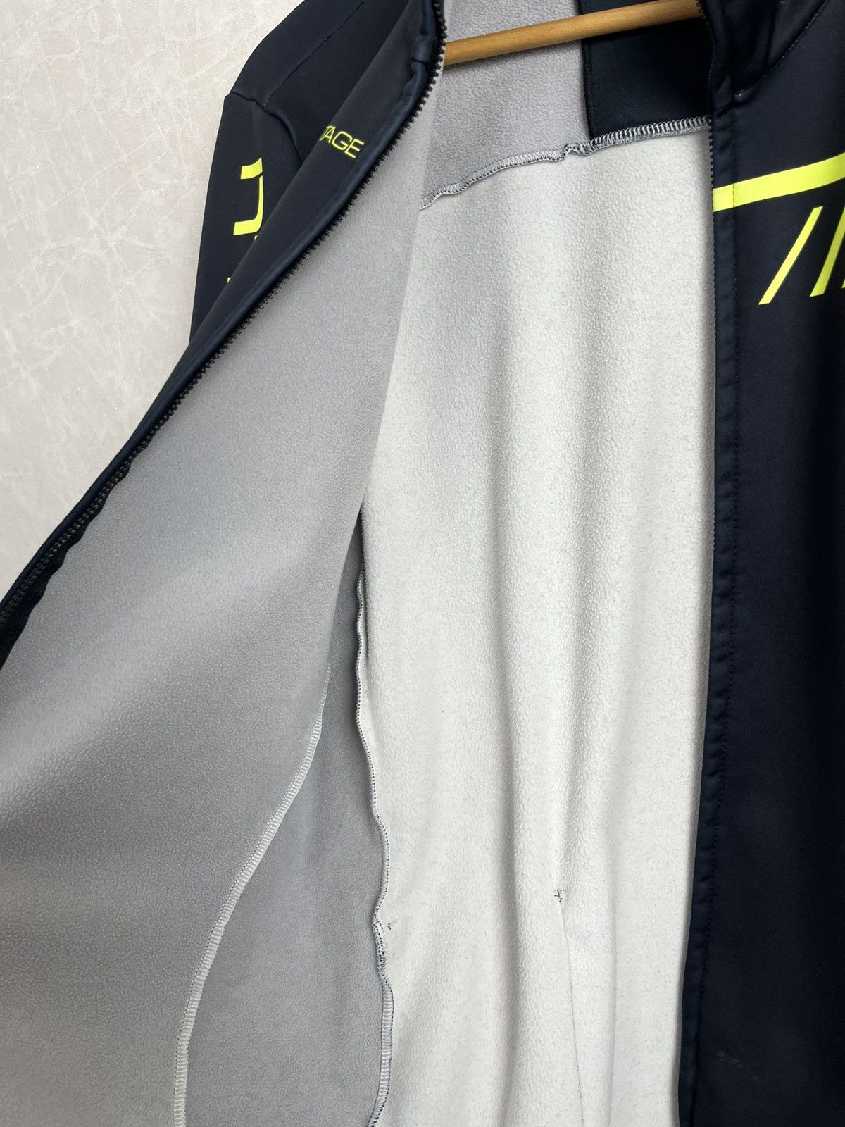 Cafe du Cycliste Castelli Velocissimo 2 Cycling Windstopper Jacket Size US XL / EU 56 / 4 - 9 Thumbnail