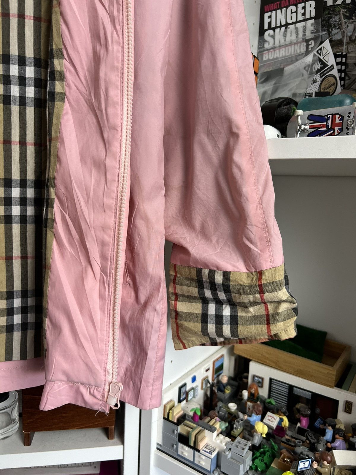 Vintage y2k Burberry Nova check pink windbreaker jacket XS