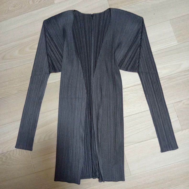 Issey Miyake issey miyake size:3 Grey pleated cardigan Size XXS / US 00 / IT 34 - 2 Thumbnail