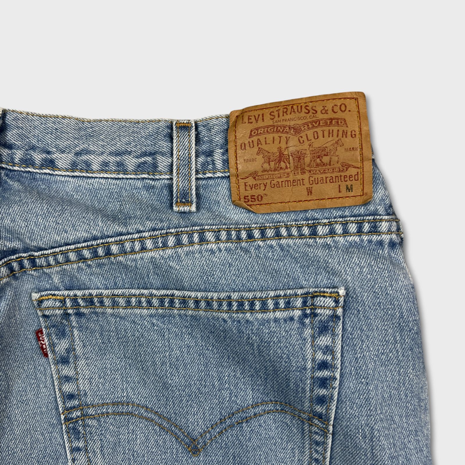 Levi's × Vintage Levi's 550 Jeans 36x31 Relaxed Fit Tapered 90s Denim Pants Size US 36 / EU 52 - 6 Thumbnail