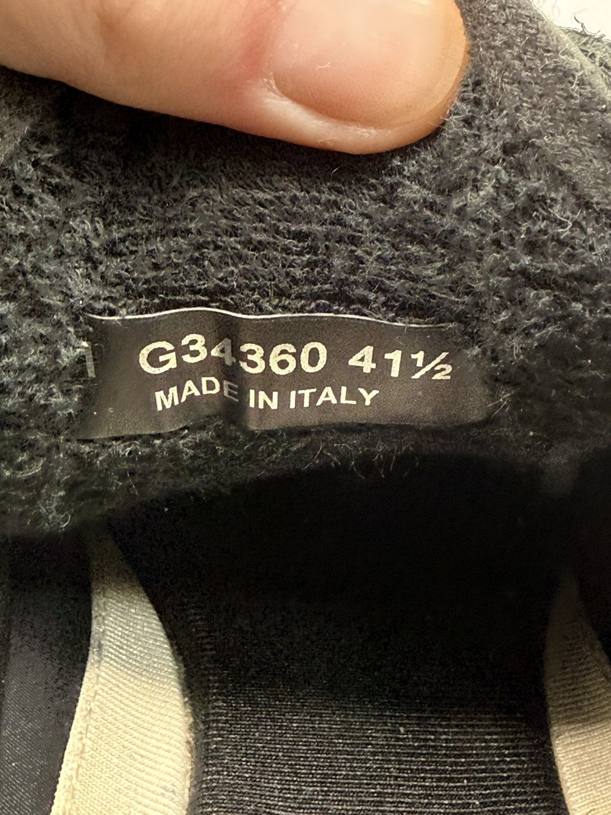 Size 8.5 - Chanel Sneaker Black