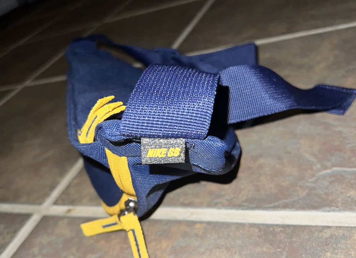 Nike NIKE SB Waistpack / Crossbody (NEW) Size ONE SIZE - 3 Thumbnail