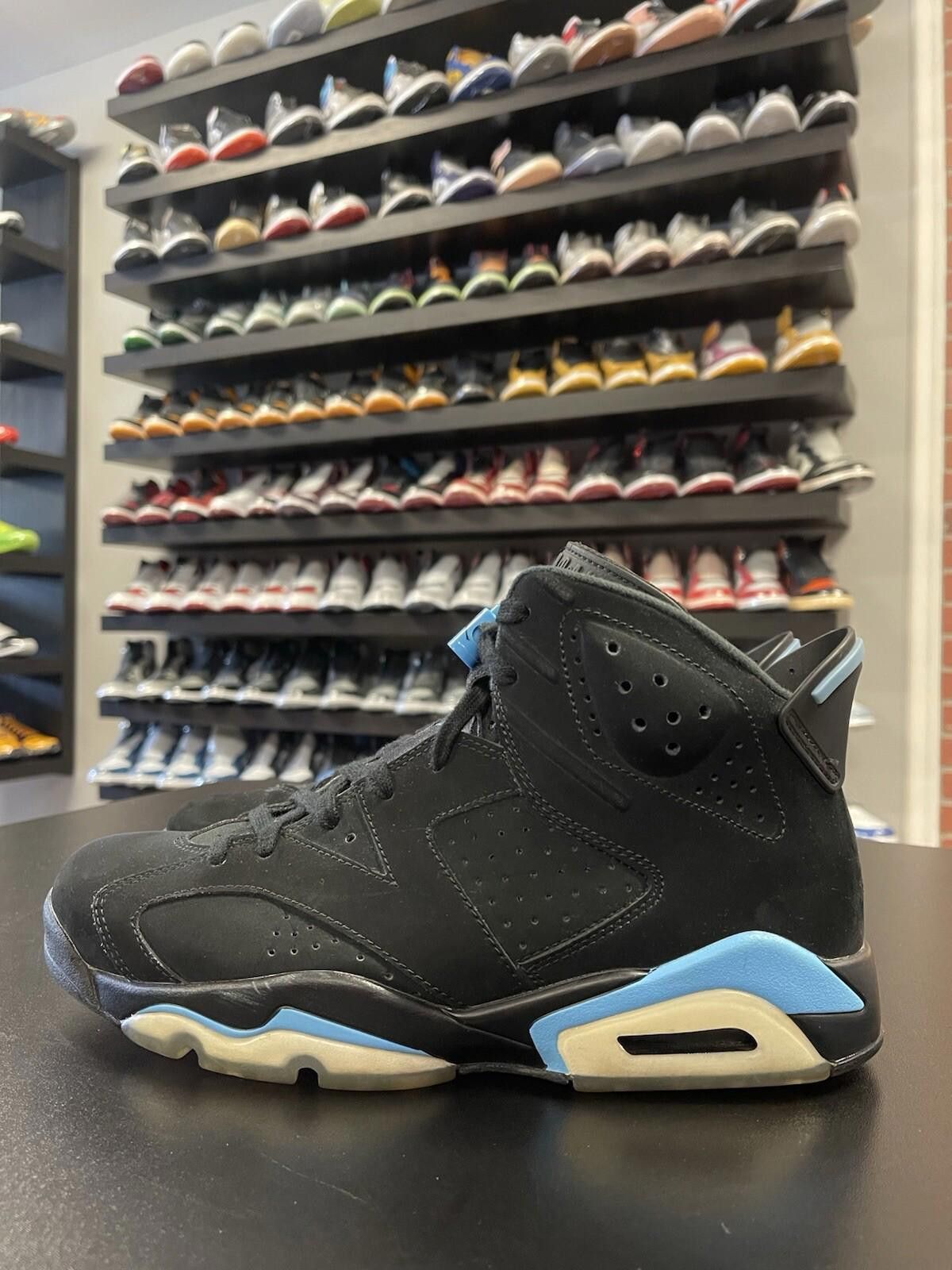 Jordan Brand Size 8.5 - Nike Air Jordan 6 Retro UNC Black Blue 384664-006 Size US 8.5 / EU 41-42 - 1 Thumbnail