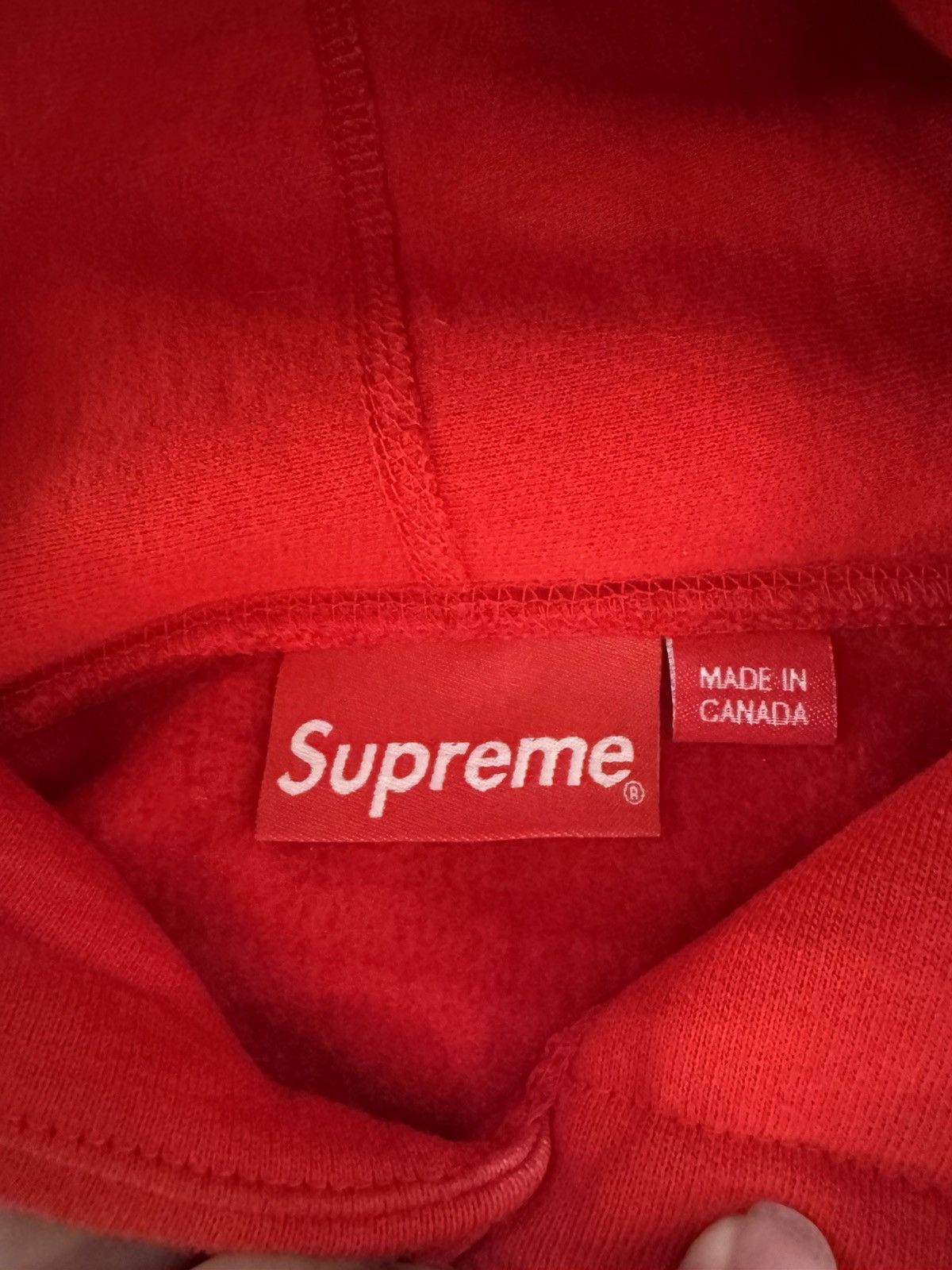 Supreme Supreme red on red box logo hoodie sz small FW23 used Size US S / EU 44-46 / 1 - 4 Thumbnail