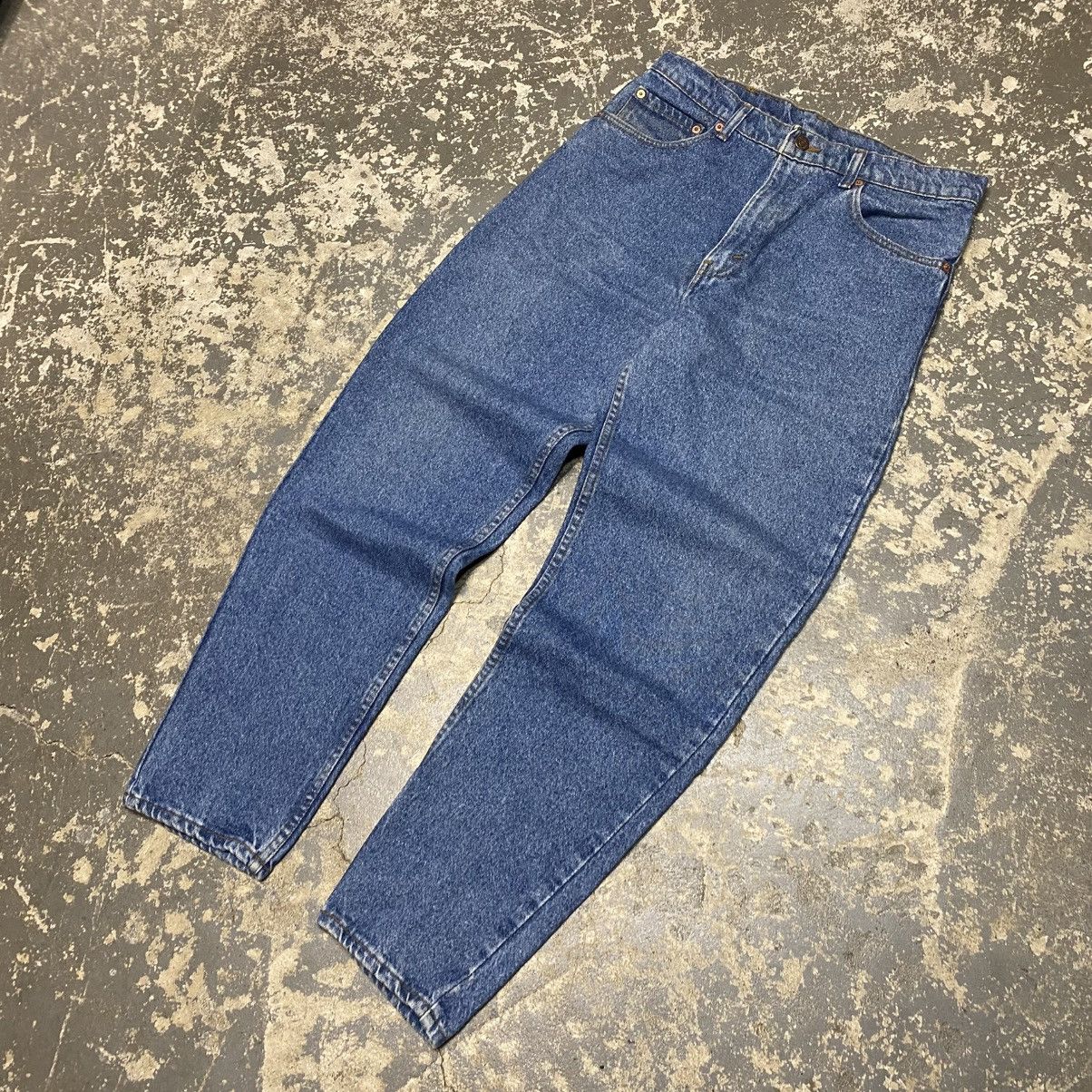 Levi's × Vintage Vintage Levi’s 550 Relaxed Fit Blue Denim Jeans USA 80s Size US 32 / EU 48 - 6 Thumbnail