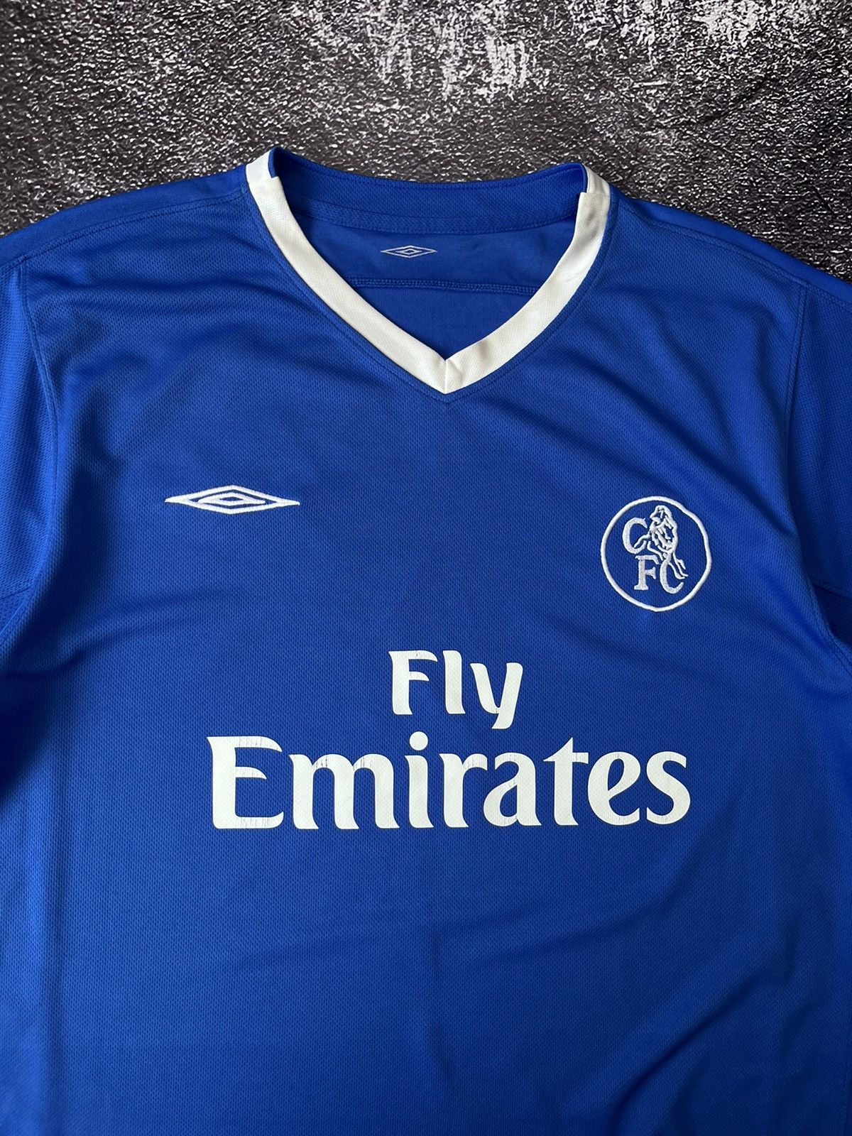 Umbro CHELSEA UMBRO 2003/2004 FOOTBALL REISSUE JERSEY #8 LAMPARD Size US S / EU 44-46 / 1 - 3 Thumbnail