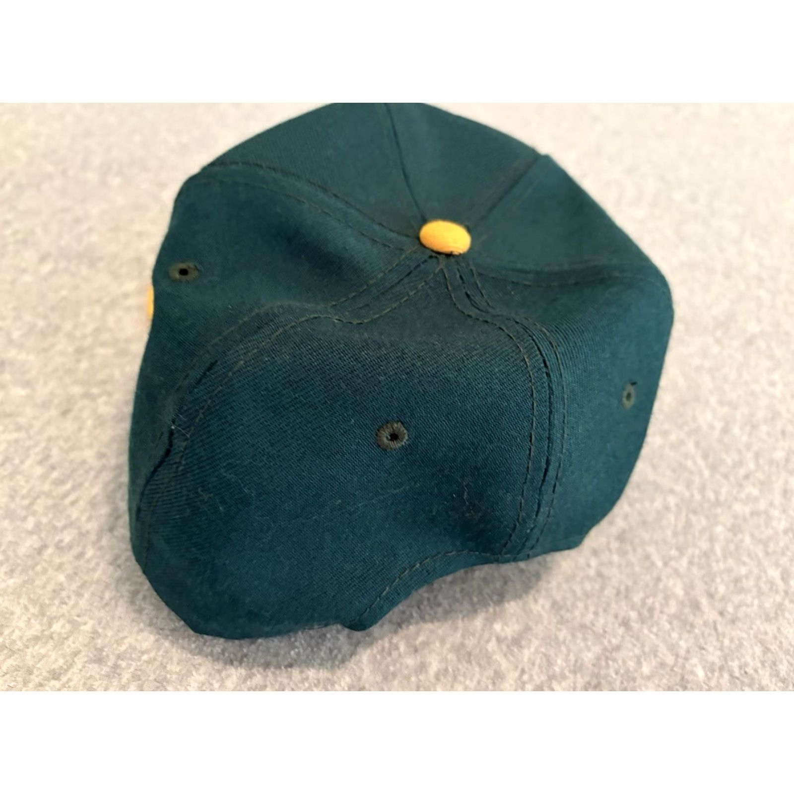 Vintage VINTAGE Hussongs Cantina Ensenada Mexico Wool Snapback Hat Cap Green Yellow Cap Green 90s Mens One Size Adjustable Wool Polyester Hat Size ONE SIZE - 4 Thumbnail