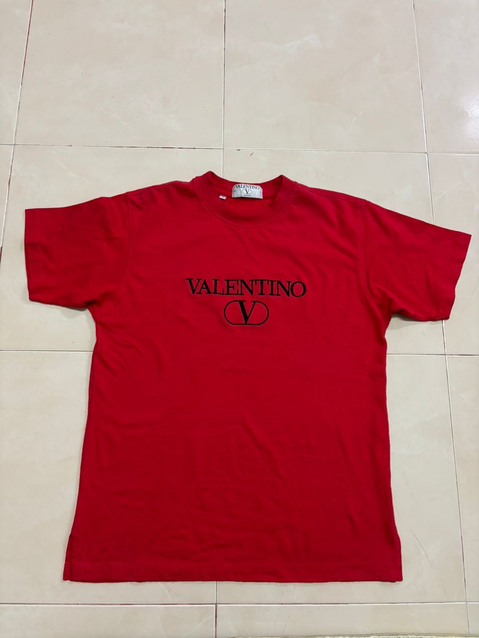 Valentino VINTAGE VALENTINO EMBROIDERED BIG SPELLOUT Size US S / EU 44-46 / 1 - 1 Thumbnail