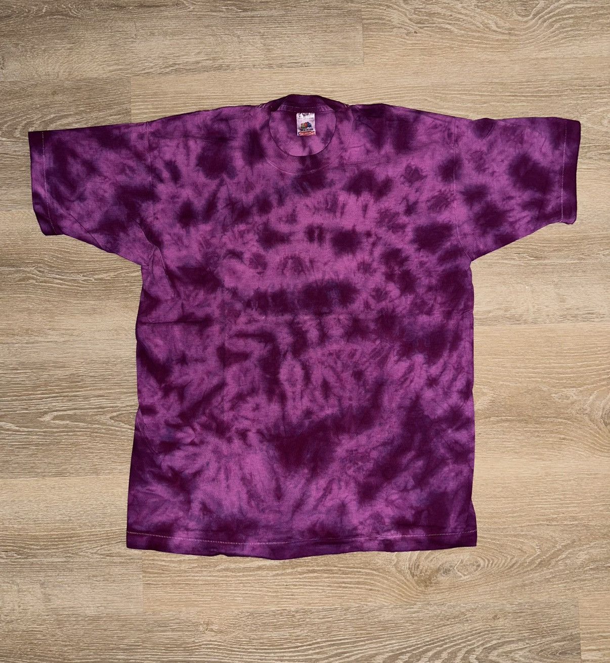 Fruit Of The Loom × Vintage Vintage 90’s Fruit of the Loom Purple Tye Dye Blank T-Shirt Size US XL / EU 56 / 4 - 1 Thumbnail