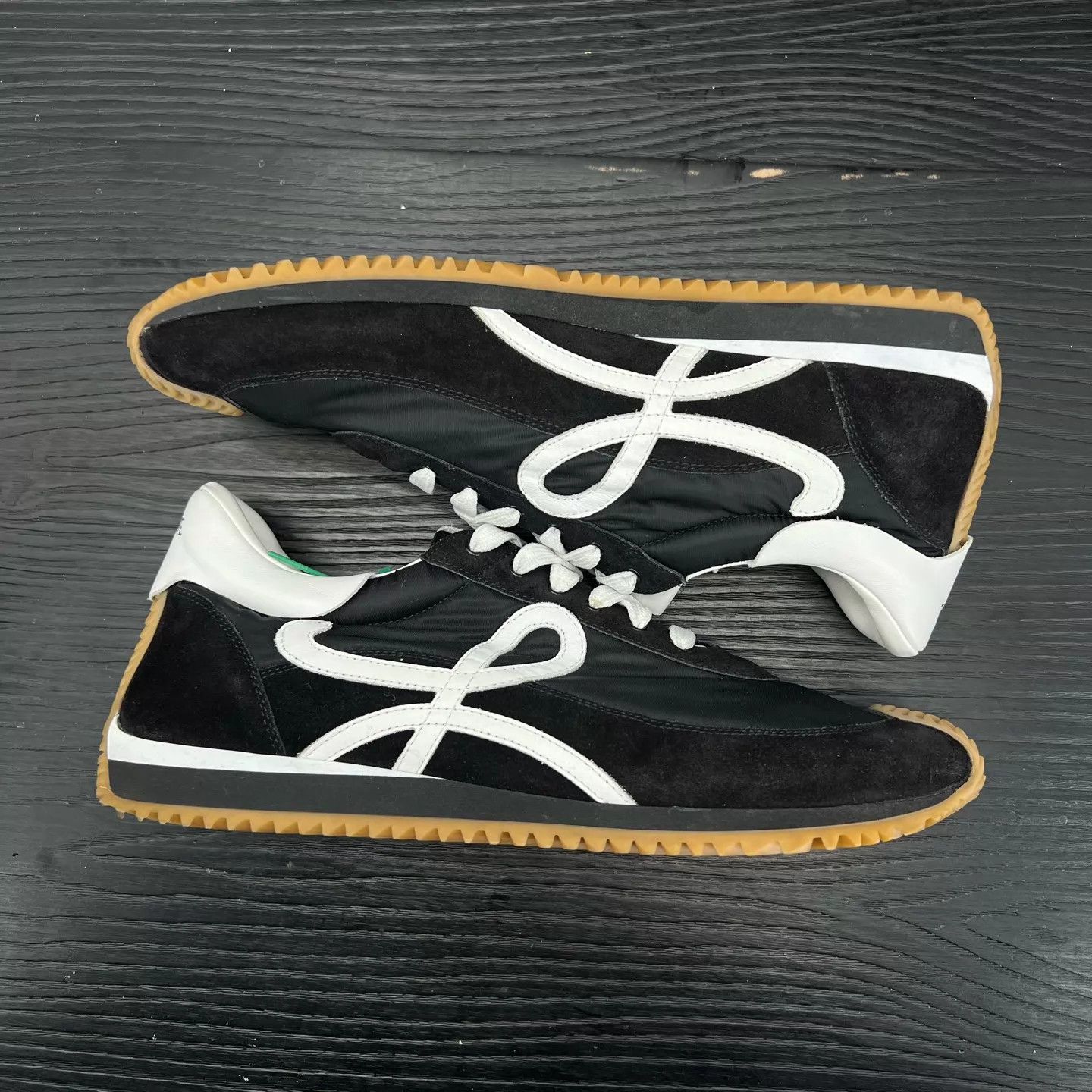 Loewe LOEWE Runner Black & White Size 45 Like New Size US 12 / EU 45 - 4 Thumbnail