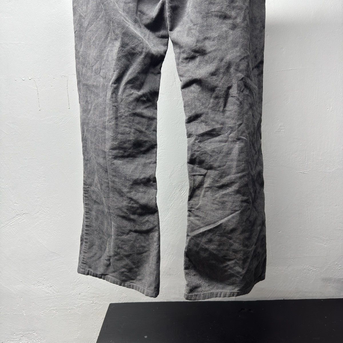 Vintage Low Rise Thrashed Faded Distressed Corduroy Pants ERD Grunge Size US 32 / EU 48 - 7 Thumbnail
