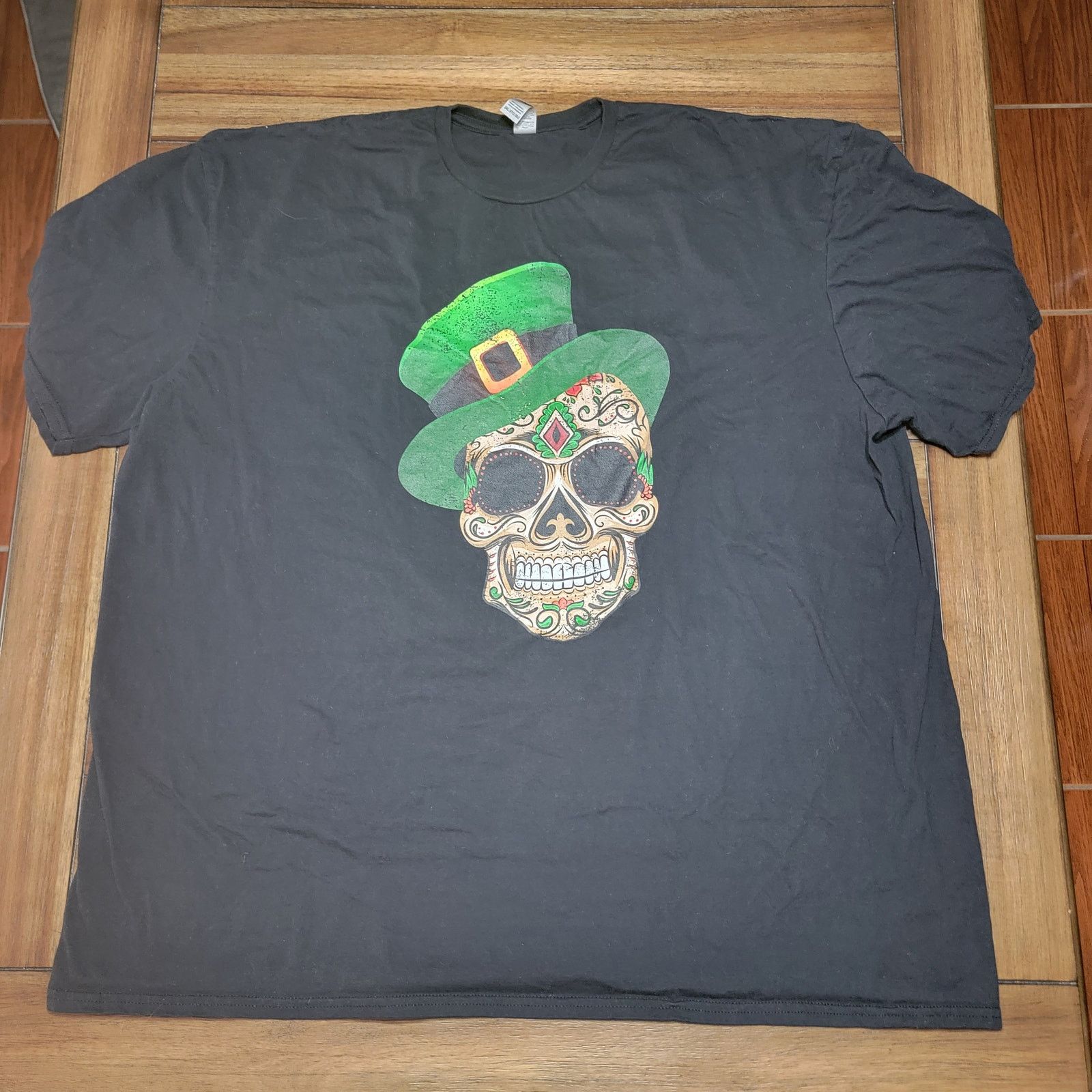 Gildan St. Patrick's Day Sugar Skull Unisex Softstyle Tee -Size 3XL Size 3XL / US 20-22 - 1 Thumbnail