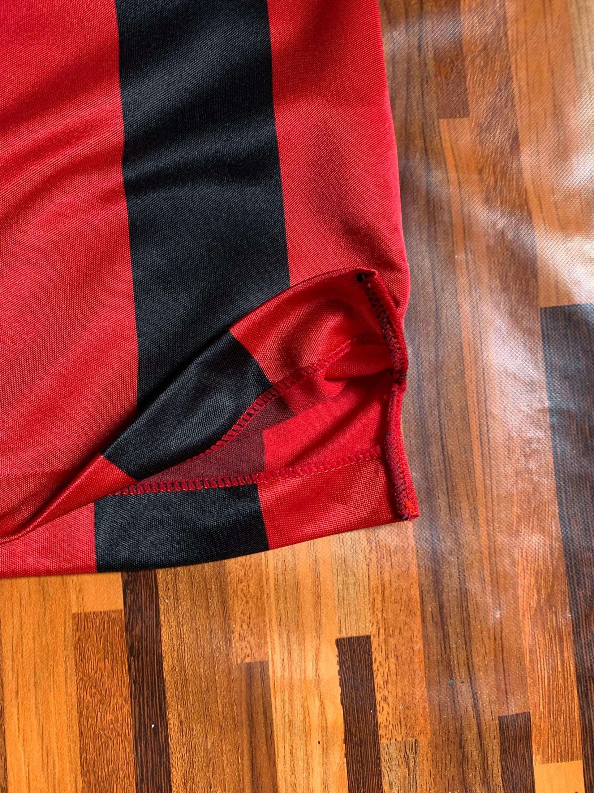 Vintage Kappa AC Milan RED BLACK 80'S single stich Japanese edition Size US L / EU 52-54 / 3 - 10 Thumbnail