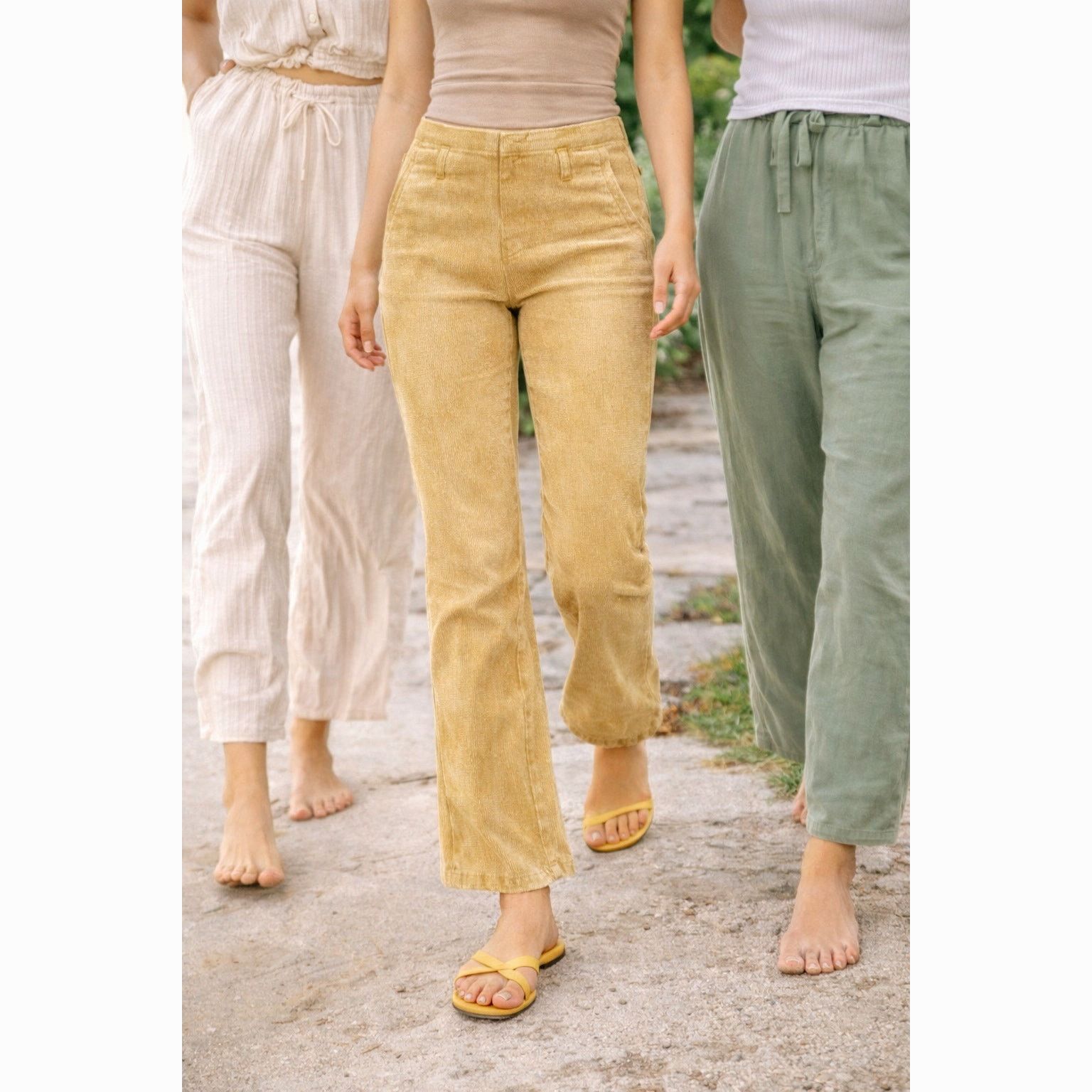 Free People Free People Sweet Saloon Flare Pants Taos Taupe size 12 Size 34" / US 12 / IT 48 - 1 Thumbnail