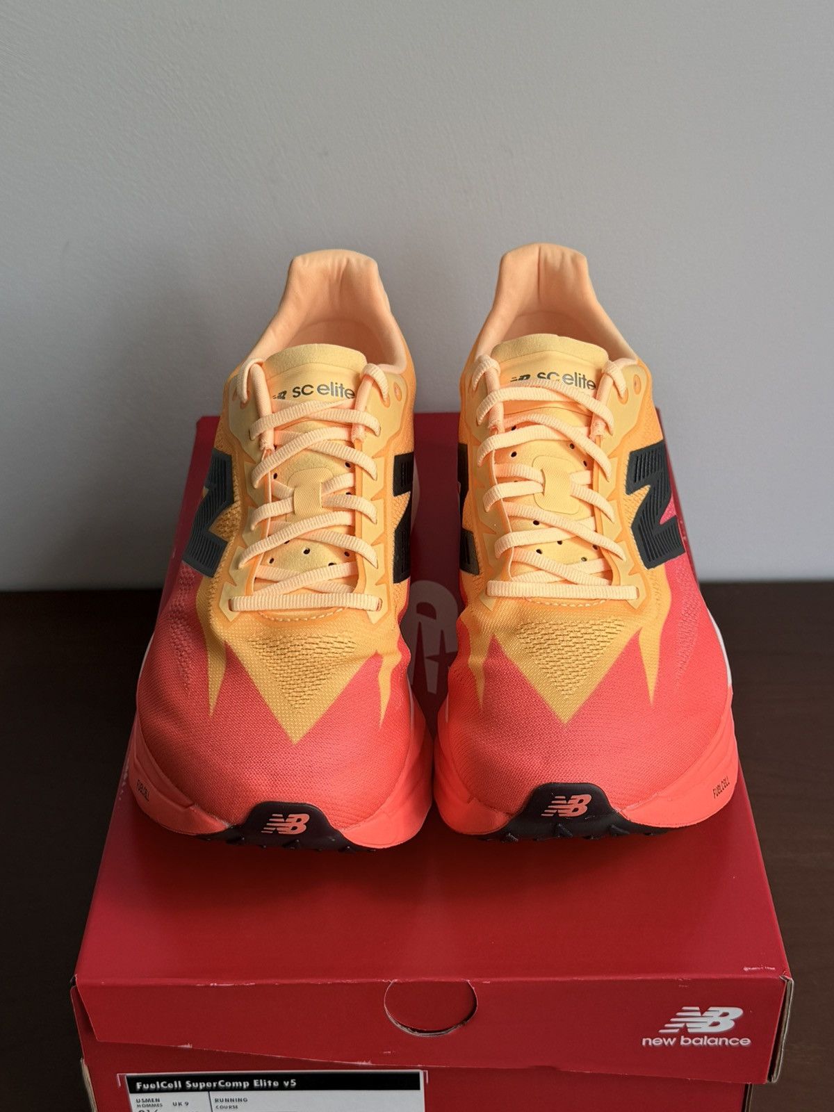 New Balance New Balance FuelCell SuperComp Elite v5 Size US 9.5 / EU 42-43 - 3 Thumbnail