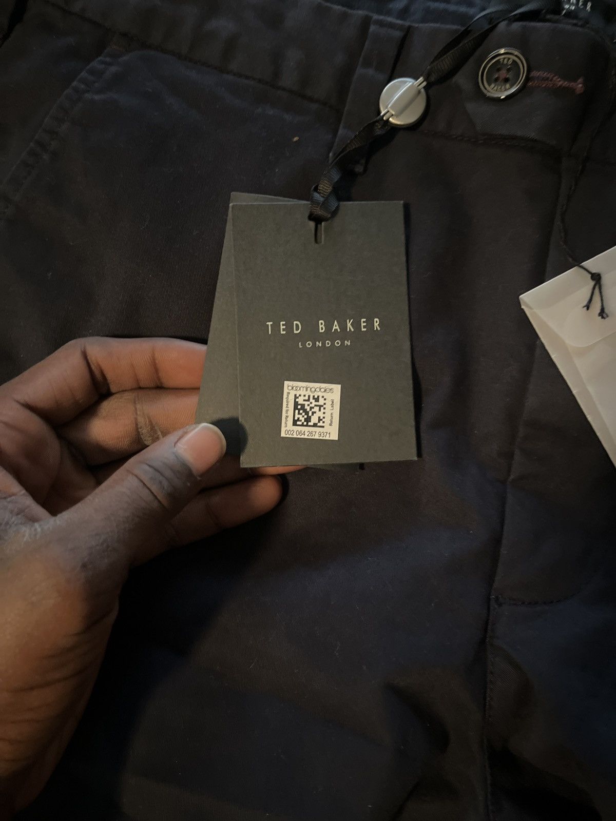 Ted Baker Brand new Ted baker shorts Size US 34 / EU 50 - 3 Thumbnail
