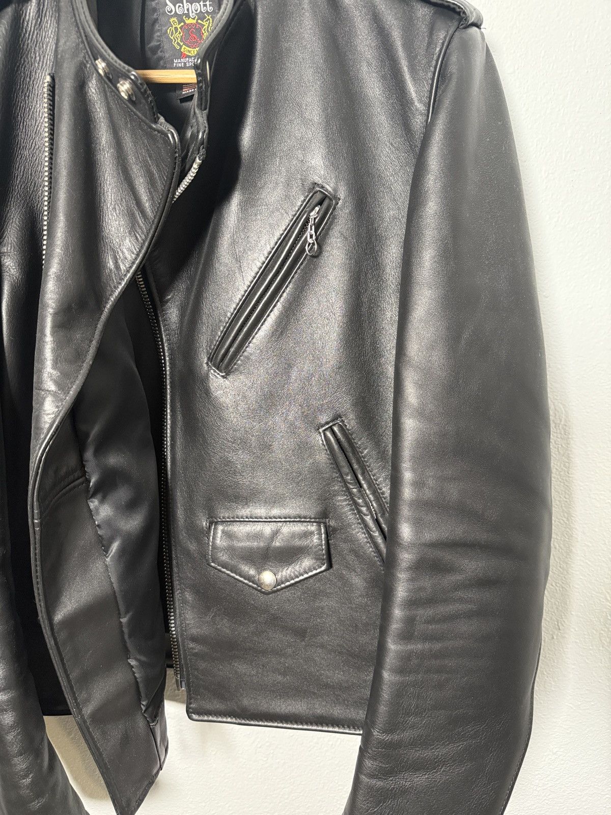Schott Schott NYC, Cafe Racer Asymmetrical Leather Moto Jacket Size US M / EU 48-50 / 2 - 3 Thumbnail