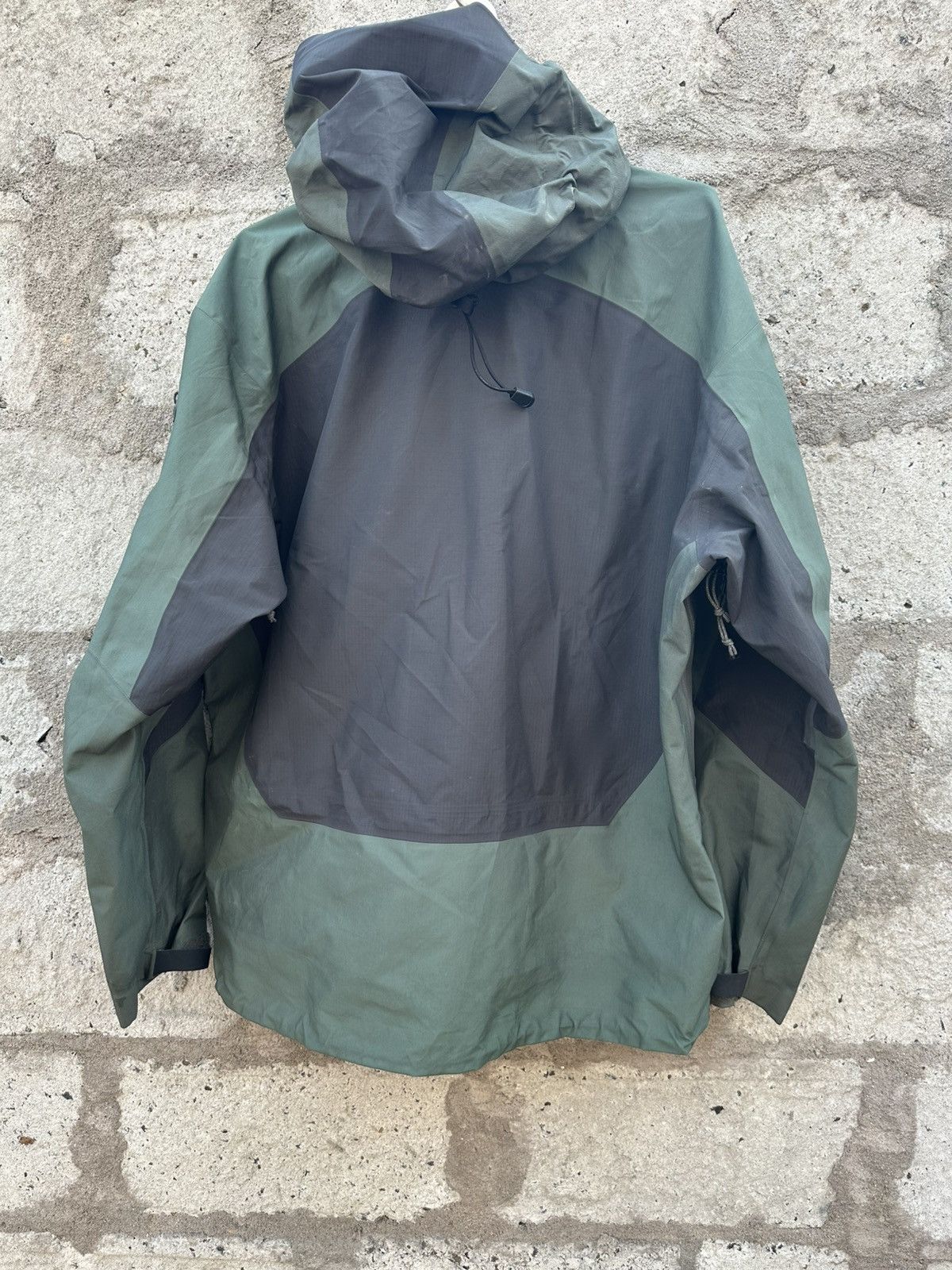 Arc'teryx × Goretex × Vintage vintage Arcteryx goretex XCR Recco Jacket Size US L / EU 52-54 / 3 - 10 Thumbnail