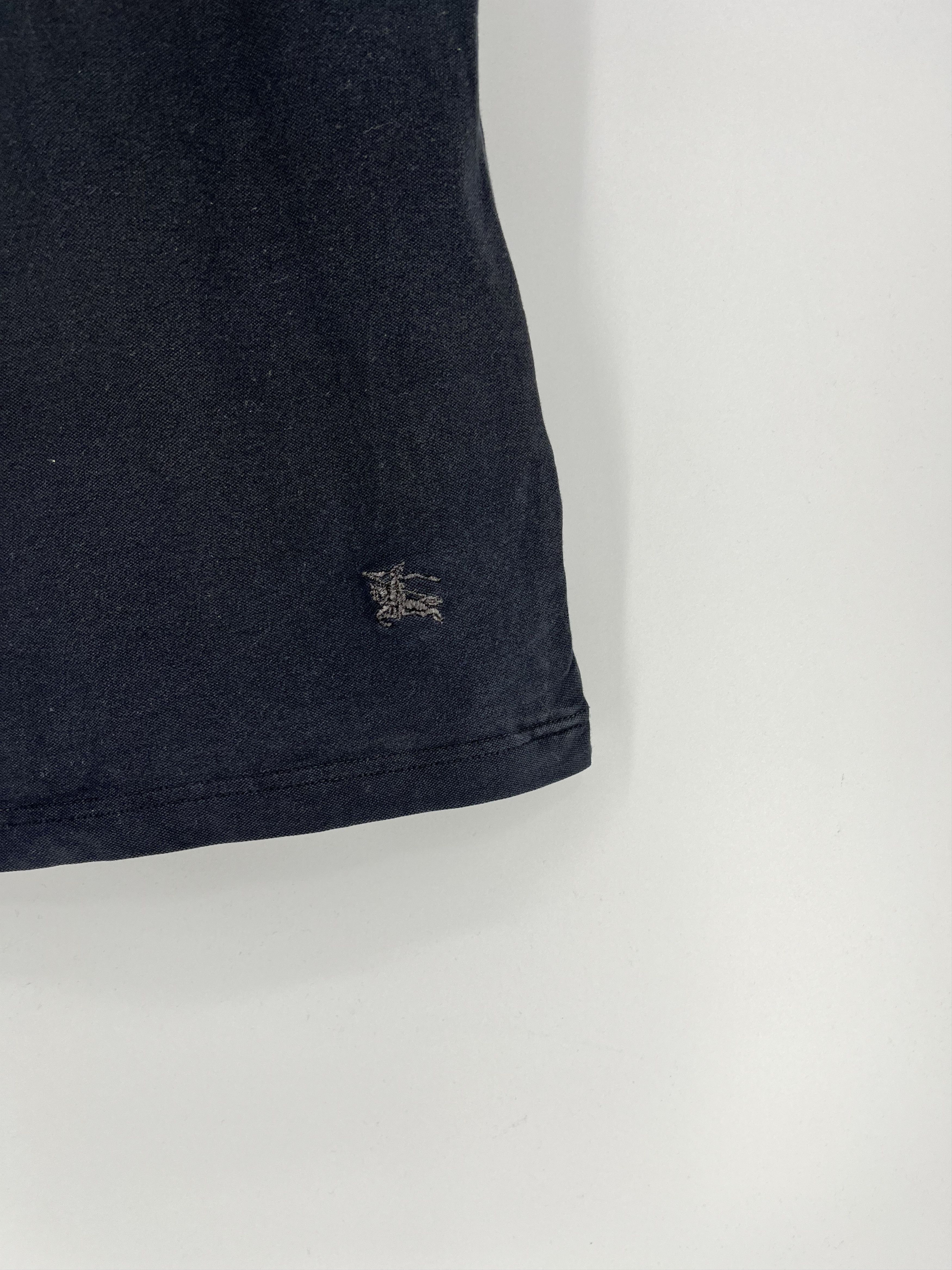 Burberry Vintage Y2K Burberry Luxury Polo V Neck T-shirt Streetwear Size XL / US 12-14 / IT 48-50 - 4 Thumbnail