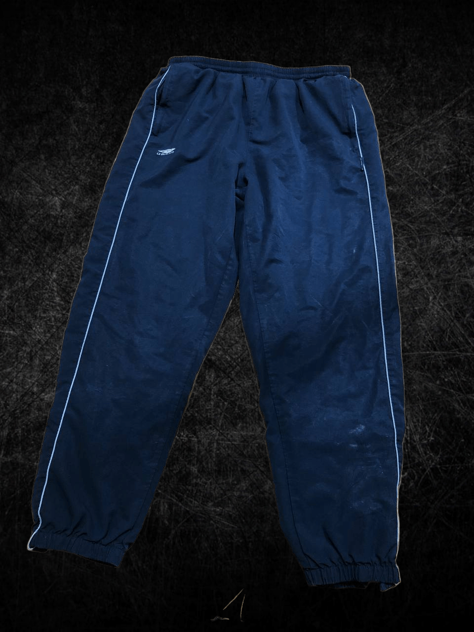 Umbro Men’s Vintage Umbro nylon training 90s joggers pants Size US 36 / EU 52 - 1 Thumbnail