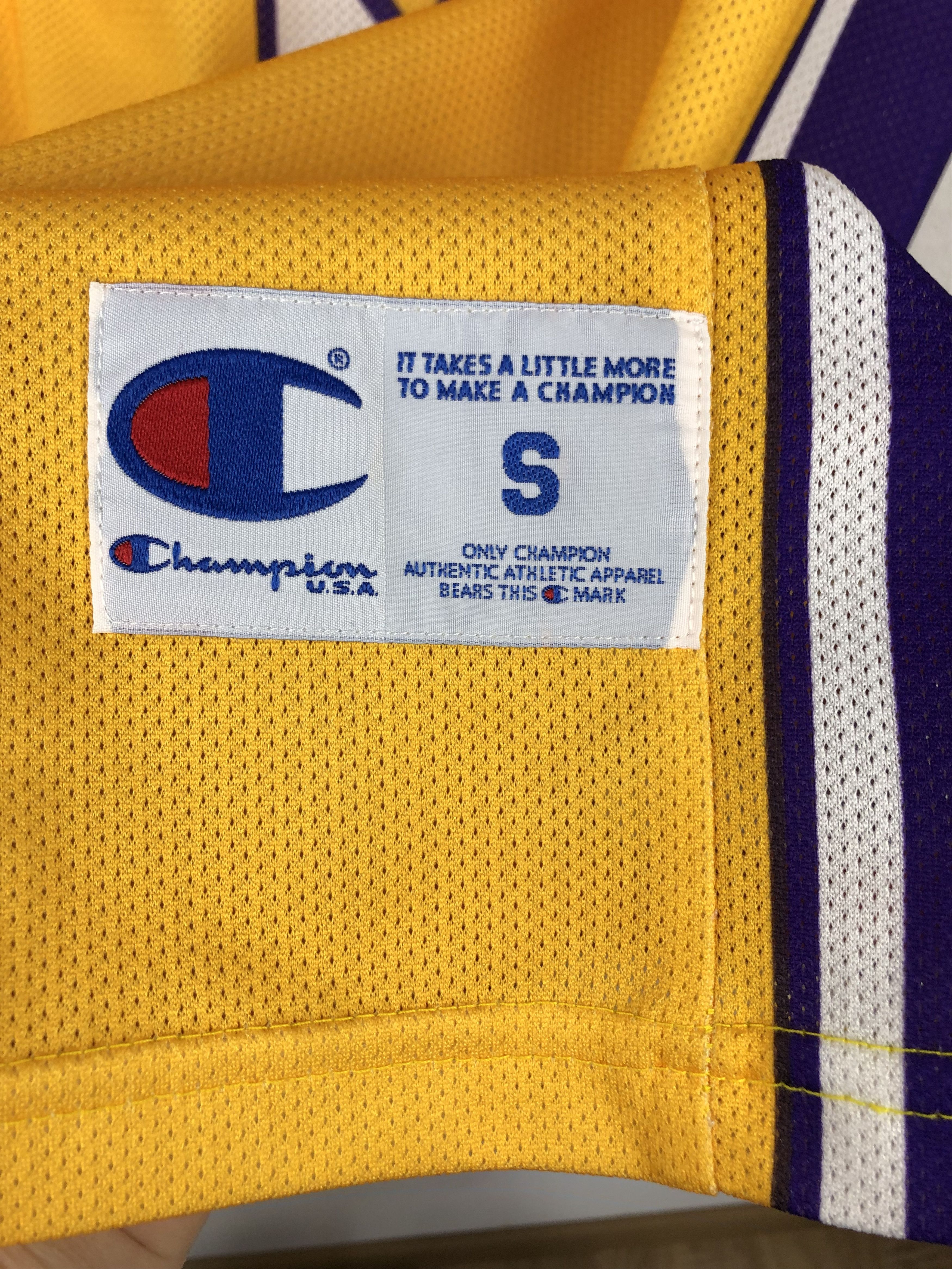 Champion Vintage Champion Los Angeles Lakers NBA Bryant Jersey Mens Size US S / EU 44-46 / 1 - 5 Thumbnail