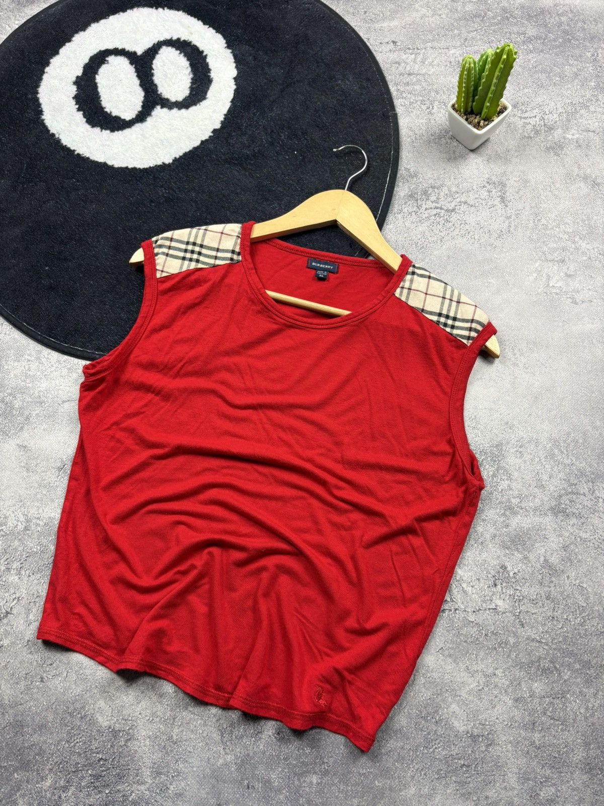 Burberry BURBERRY Vintage Checkered Mini Logo Red Tank Top Hype Size XL / US 12-14 / IT 48-50 - 1 Thumbnail