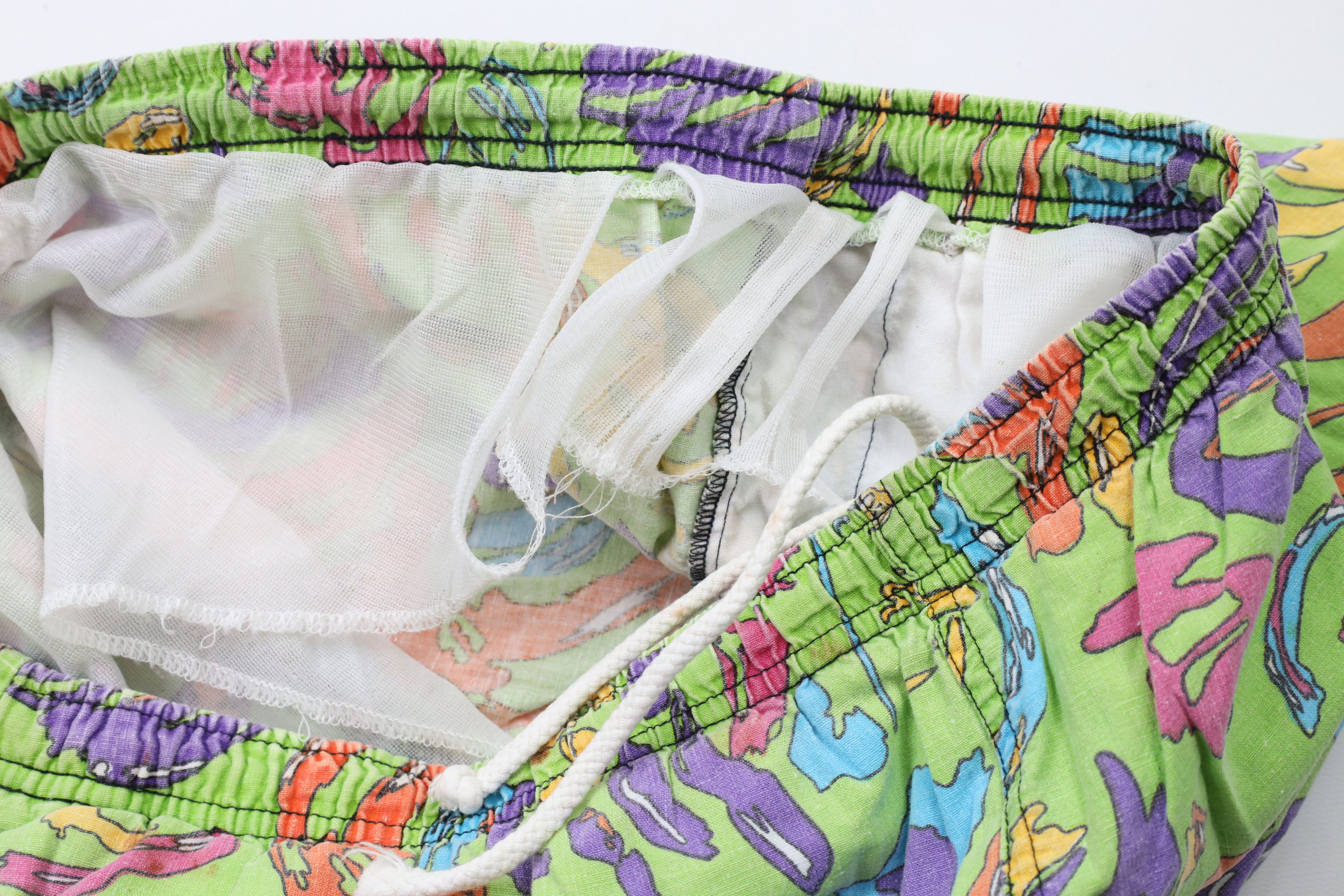 Vintage Vintage 90s Streetwear Rainbow Lined Shorts Swim Trunks Size US 36 / EU 52 - 7 Thumbnail